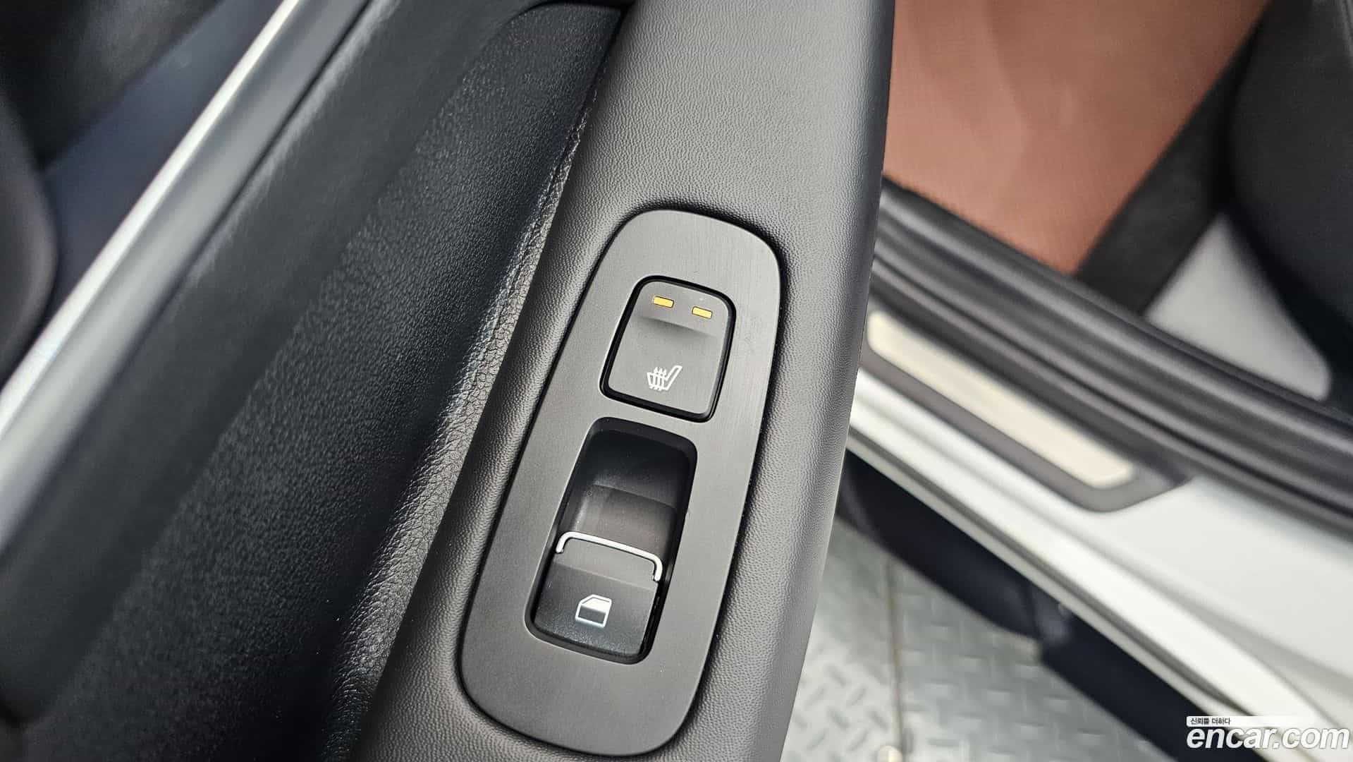 Sonata Hyundai 2019.10-OPTION-041