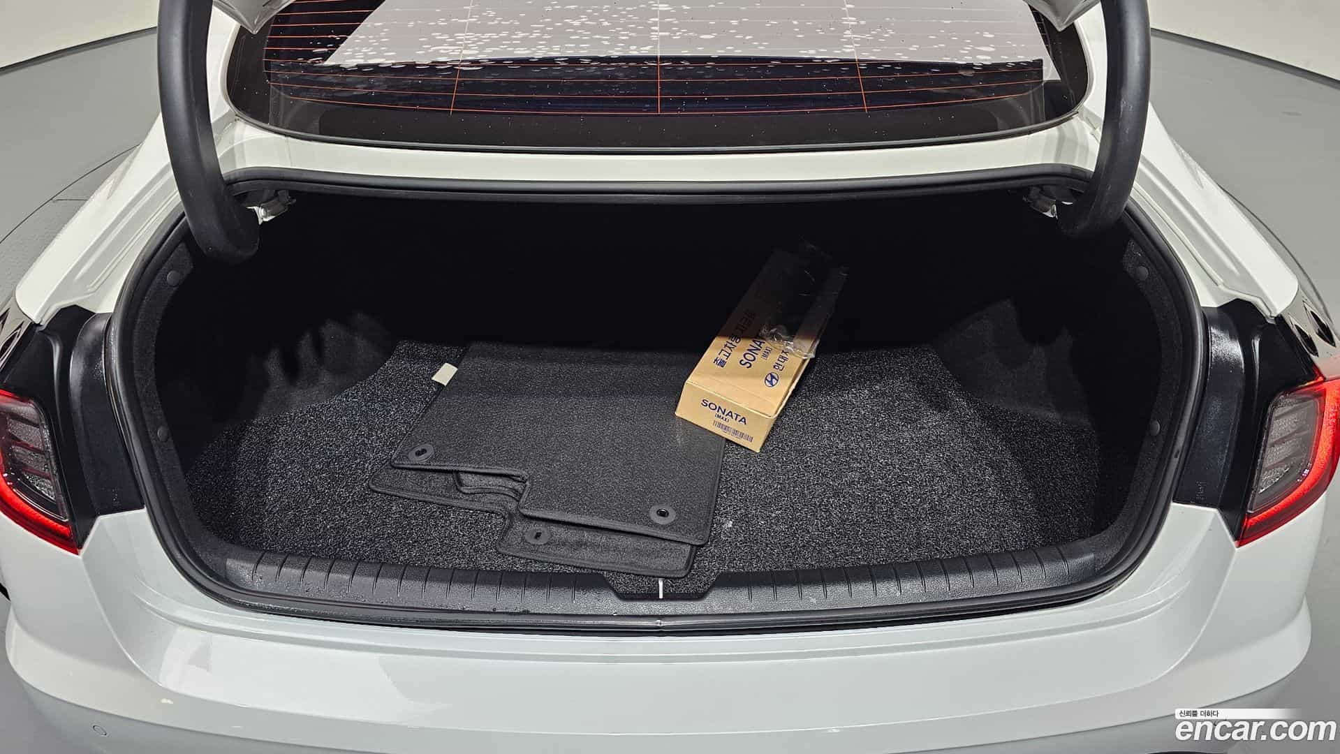 Sonata Hyundai 2019.10-OPTION-043
