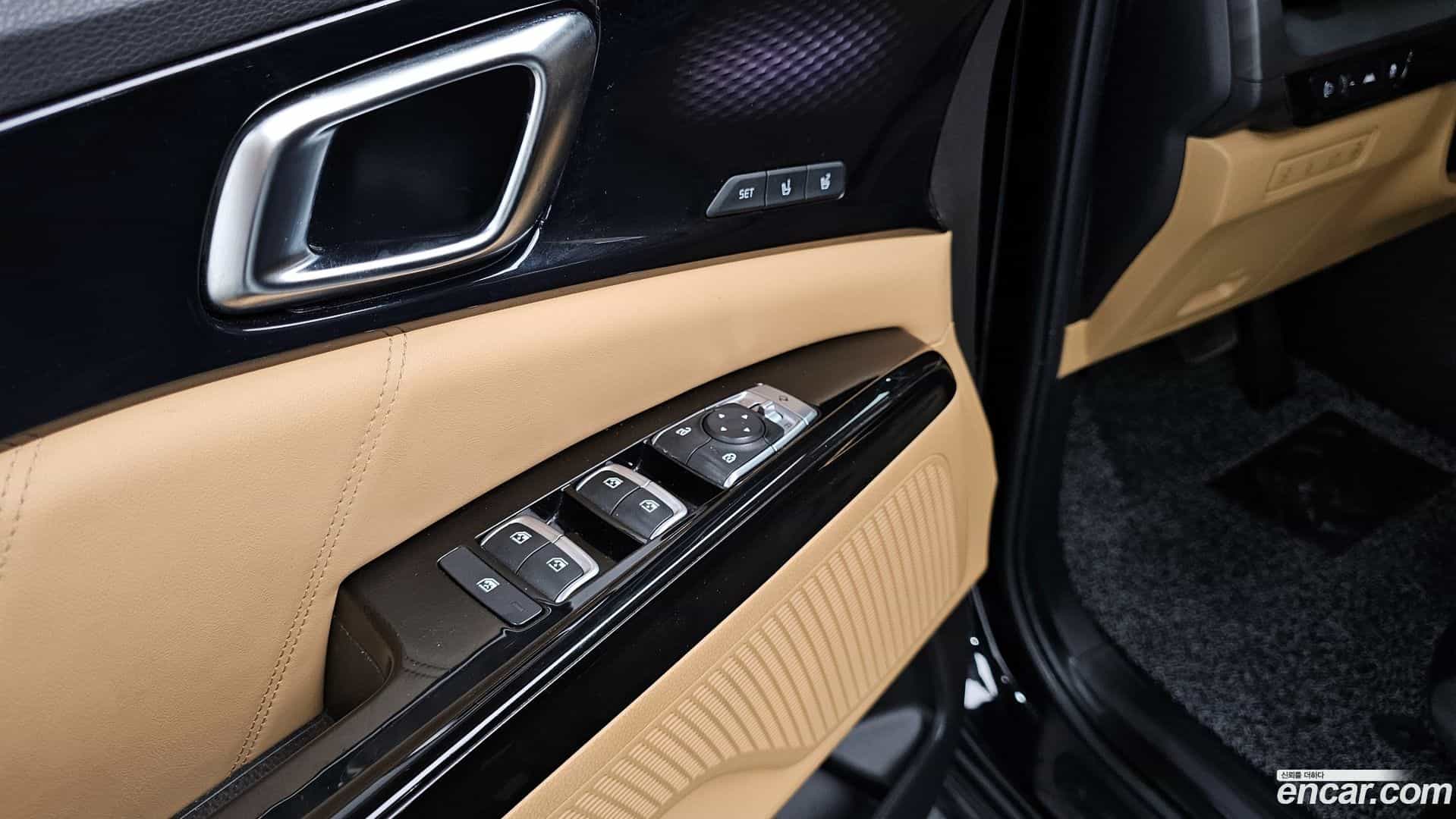 Canival Kia 2021.3-OPTION-043