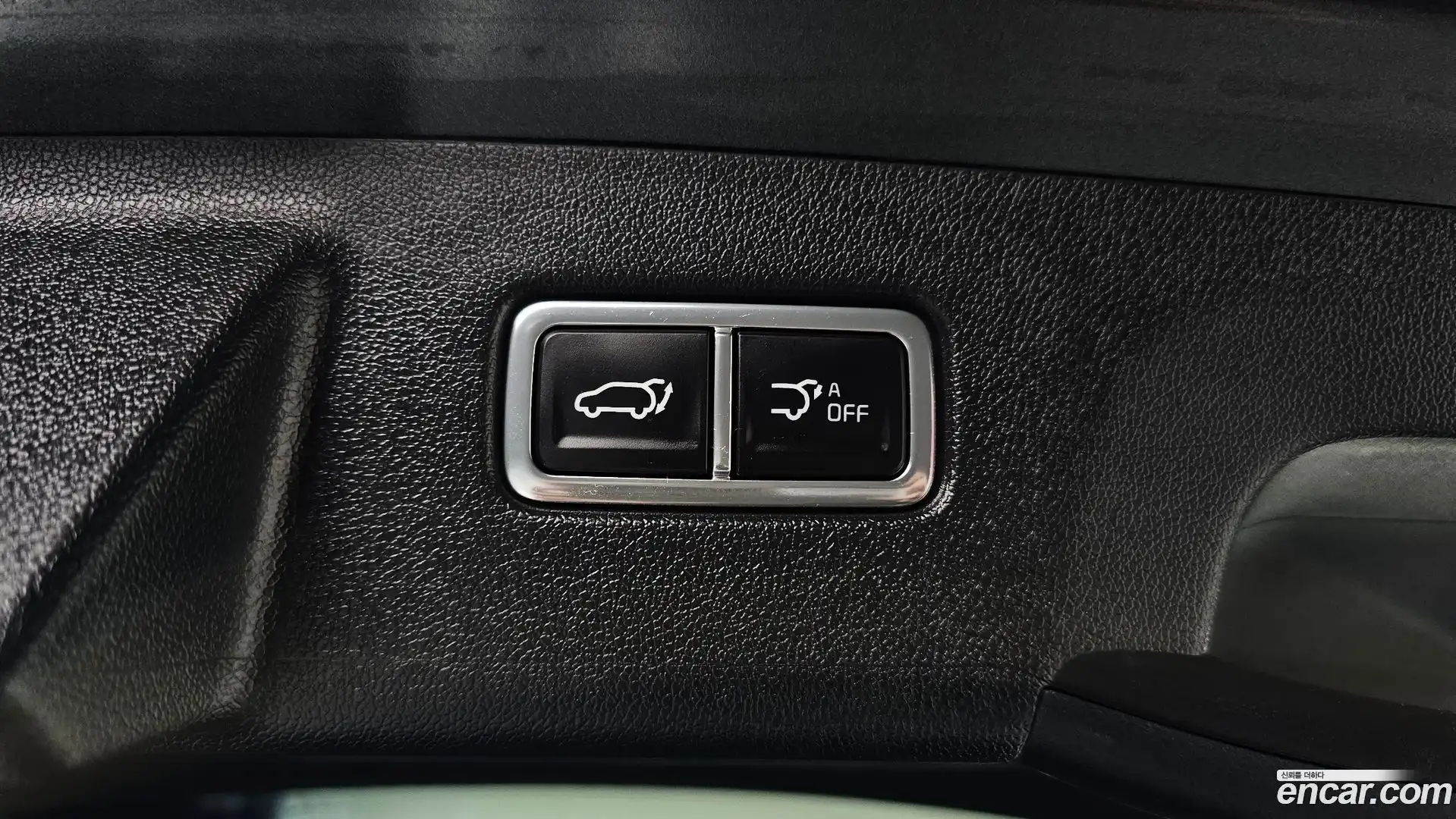 Sorento Kia 2024.0-OPTION-043