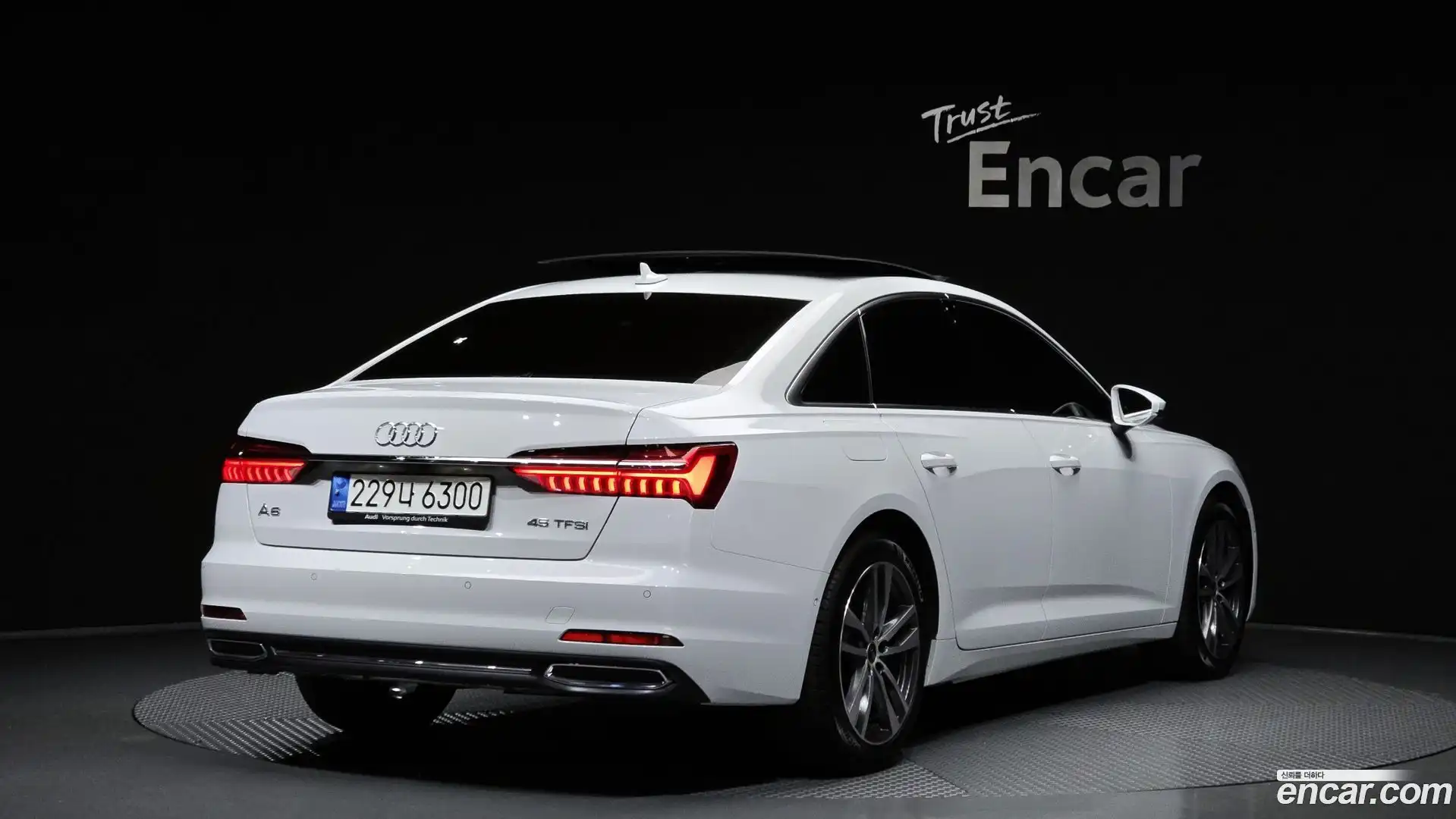 A6 Audi 2022.10-OUTER-002