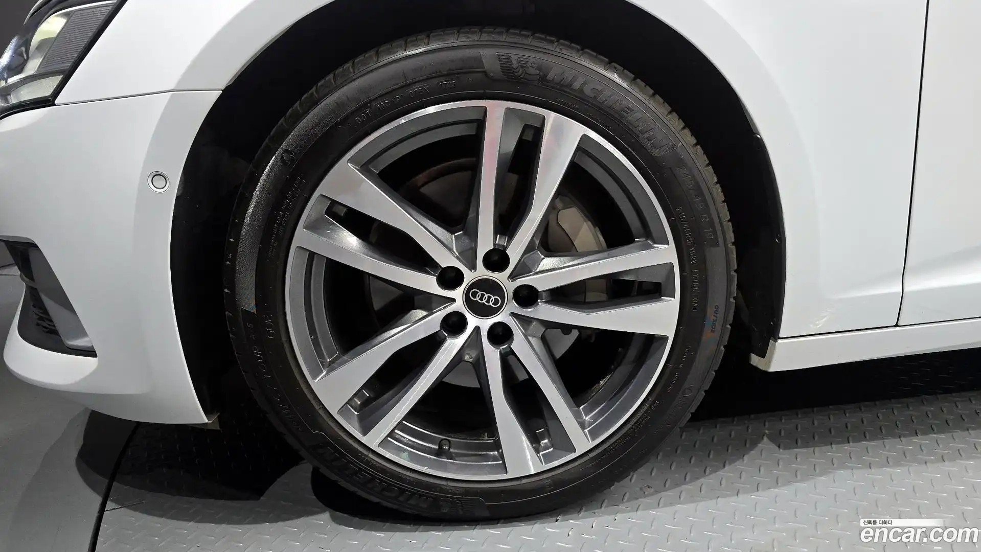 A6 Audi 2022.10-OUTER-005