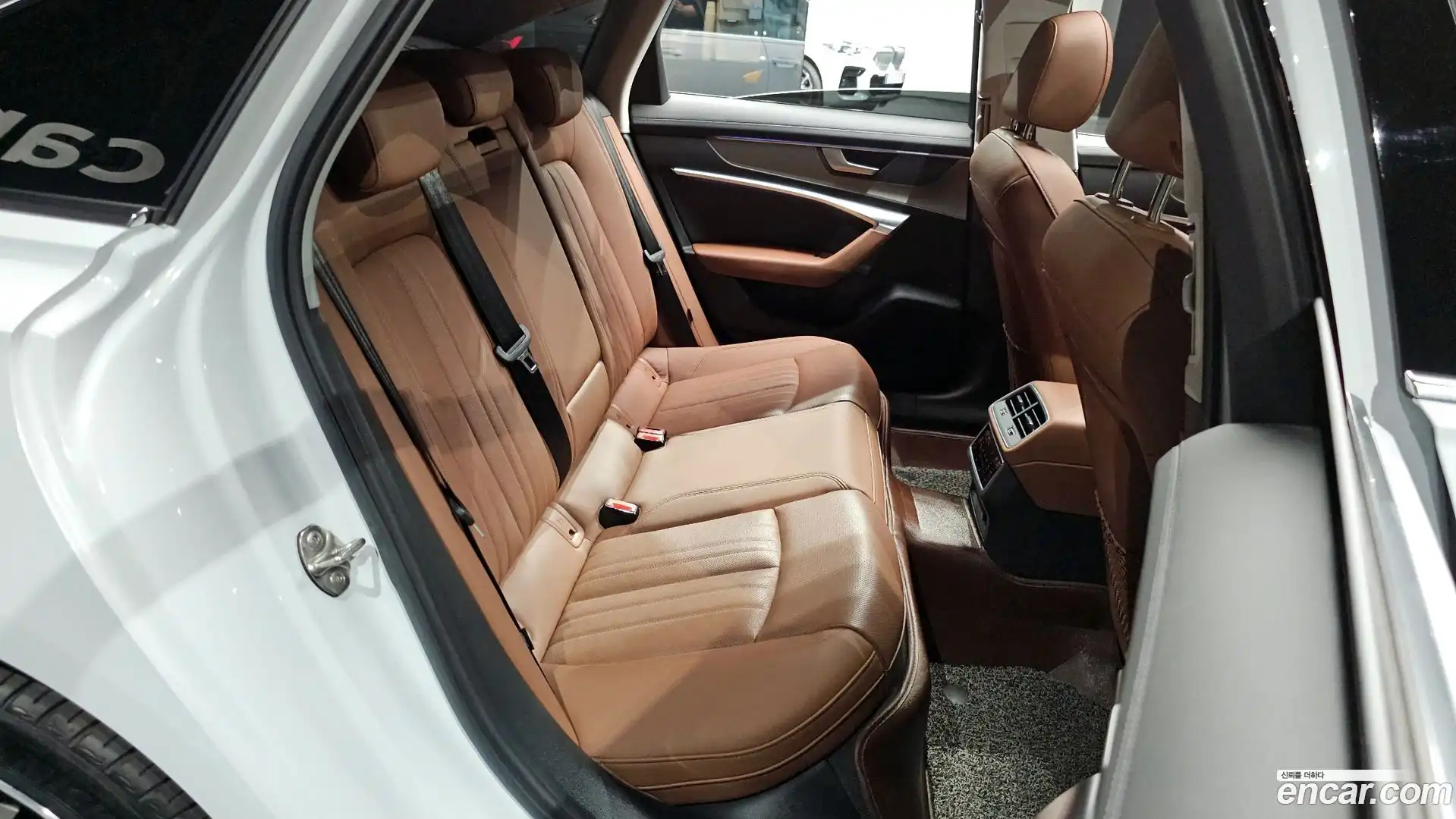 A6 Audi 2022.10-OPTION-015