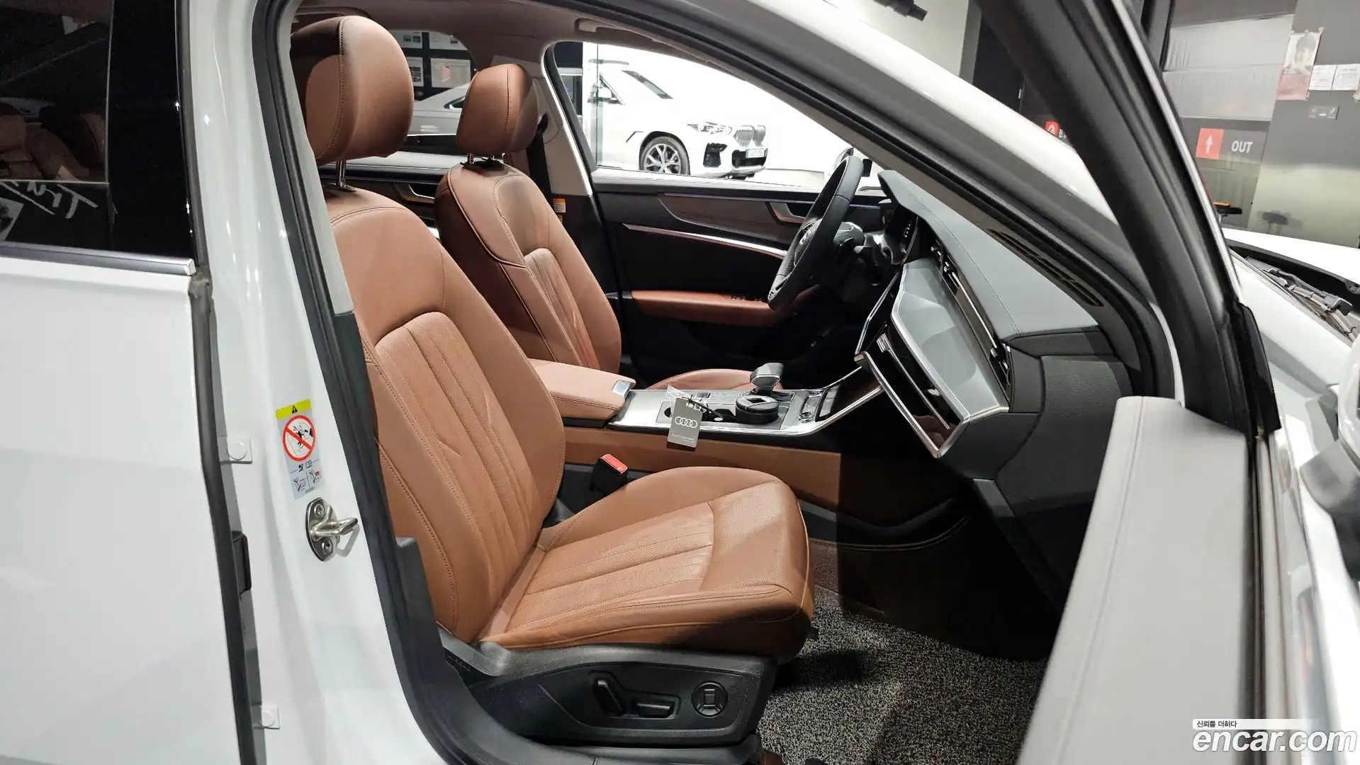 A6 Audi 2022.10-OPTION-016