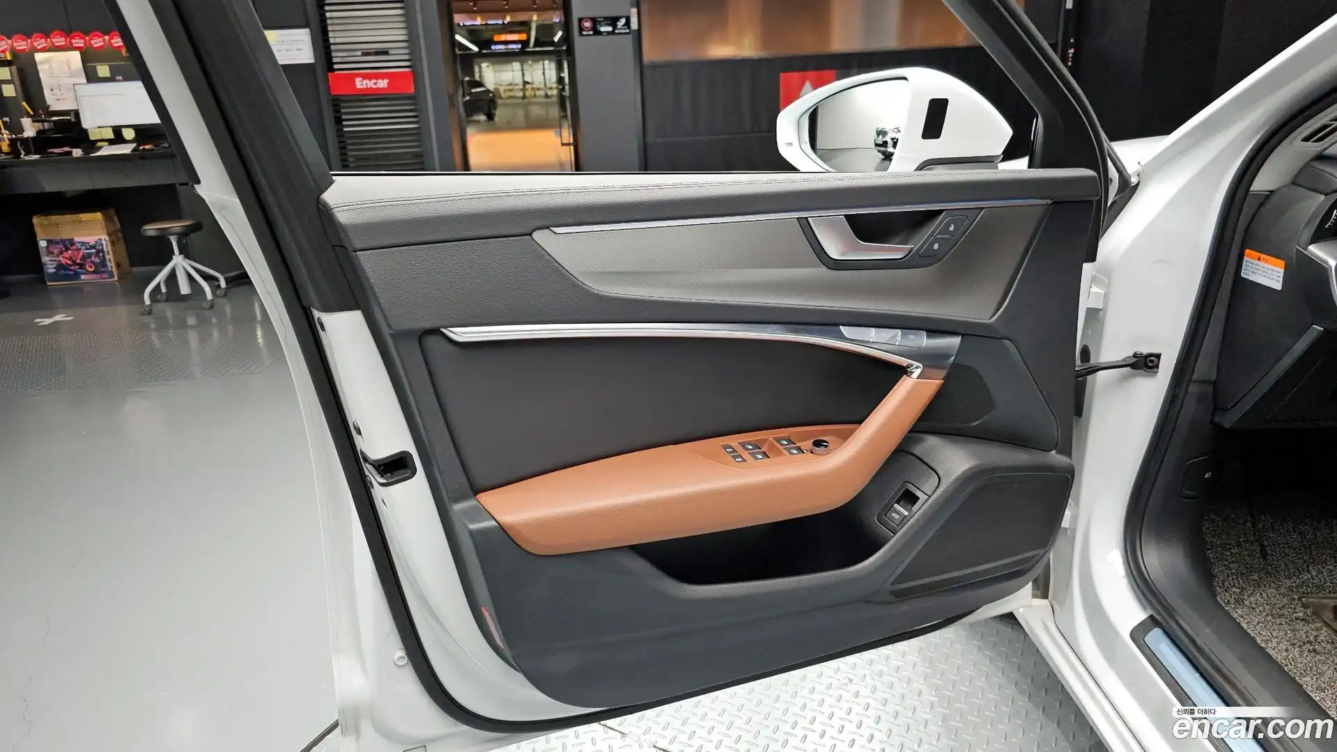 A6 Audi 2022.10-INNER-034