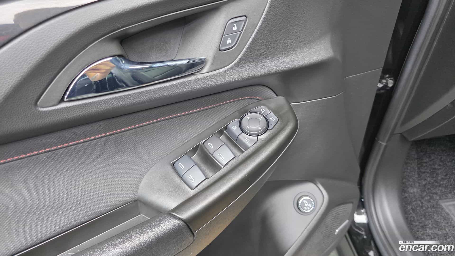 Trailblazer Chevrolet 2023.3-OPTION-045