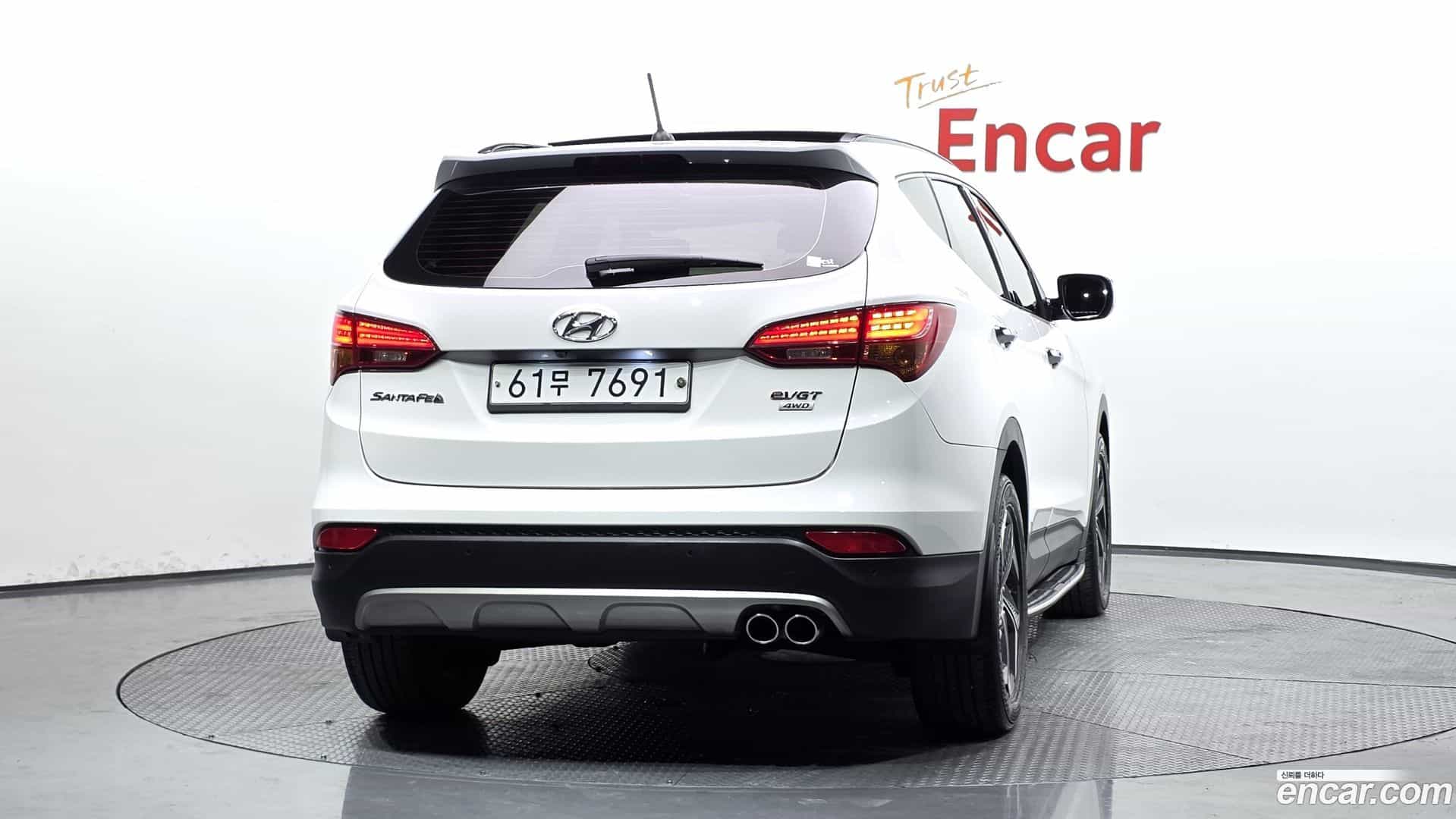 Santafe Hyundai 2013.9-OUTER-004