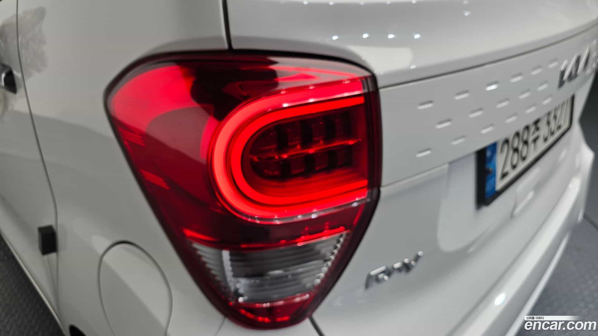 RAY Kia 2022.0-OUTER-033