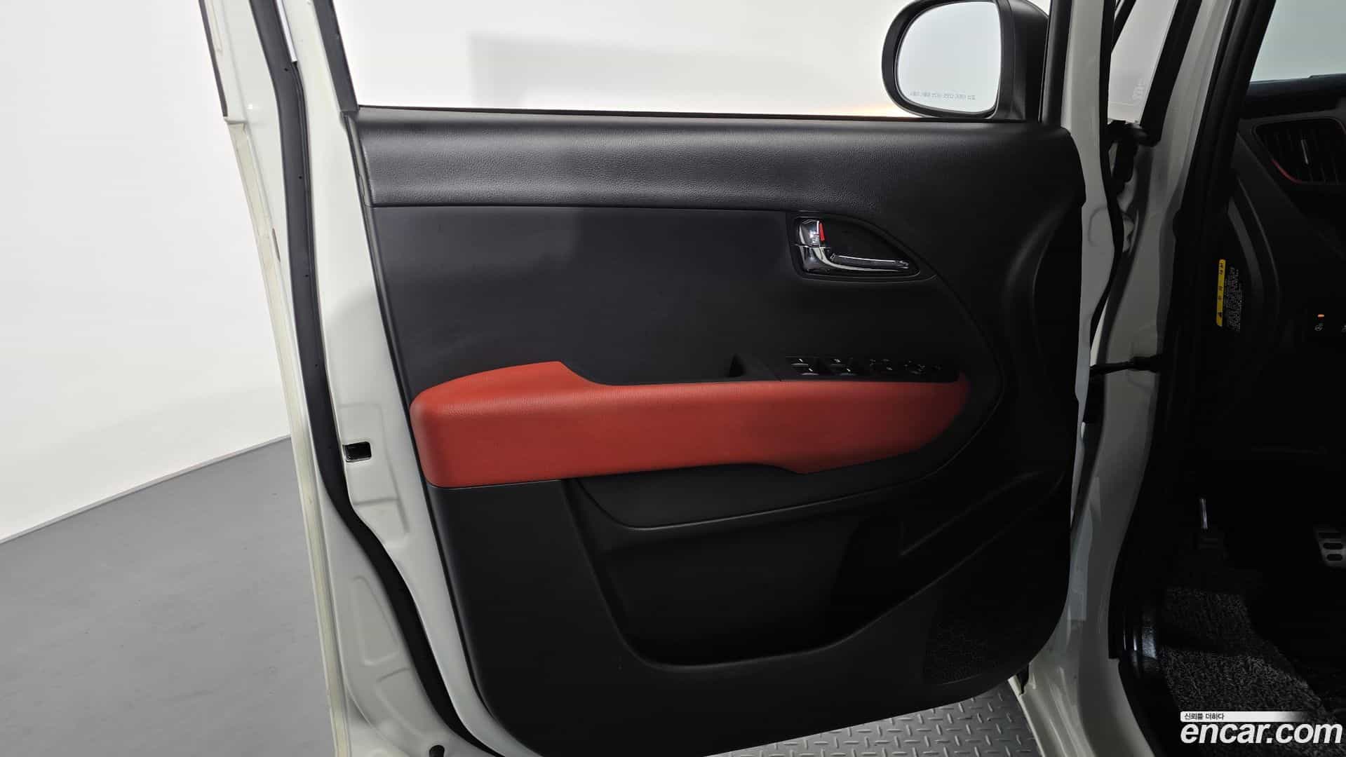 RAY Kia 2022.0-INNER-034