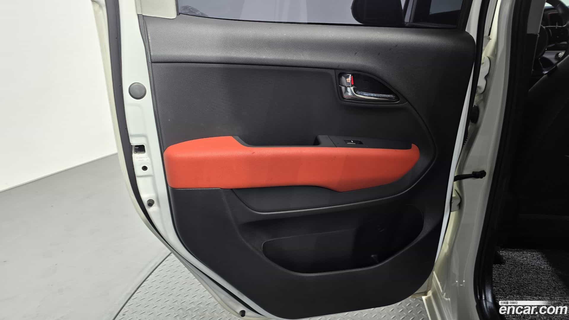 RAY Kia 2022.0-INNER-035