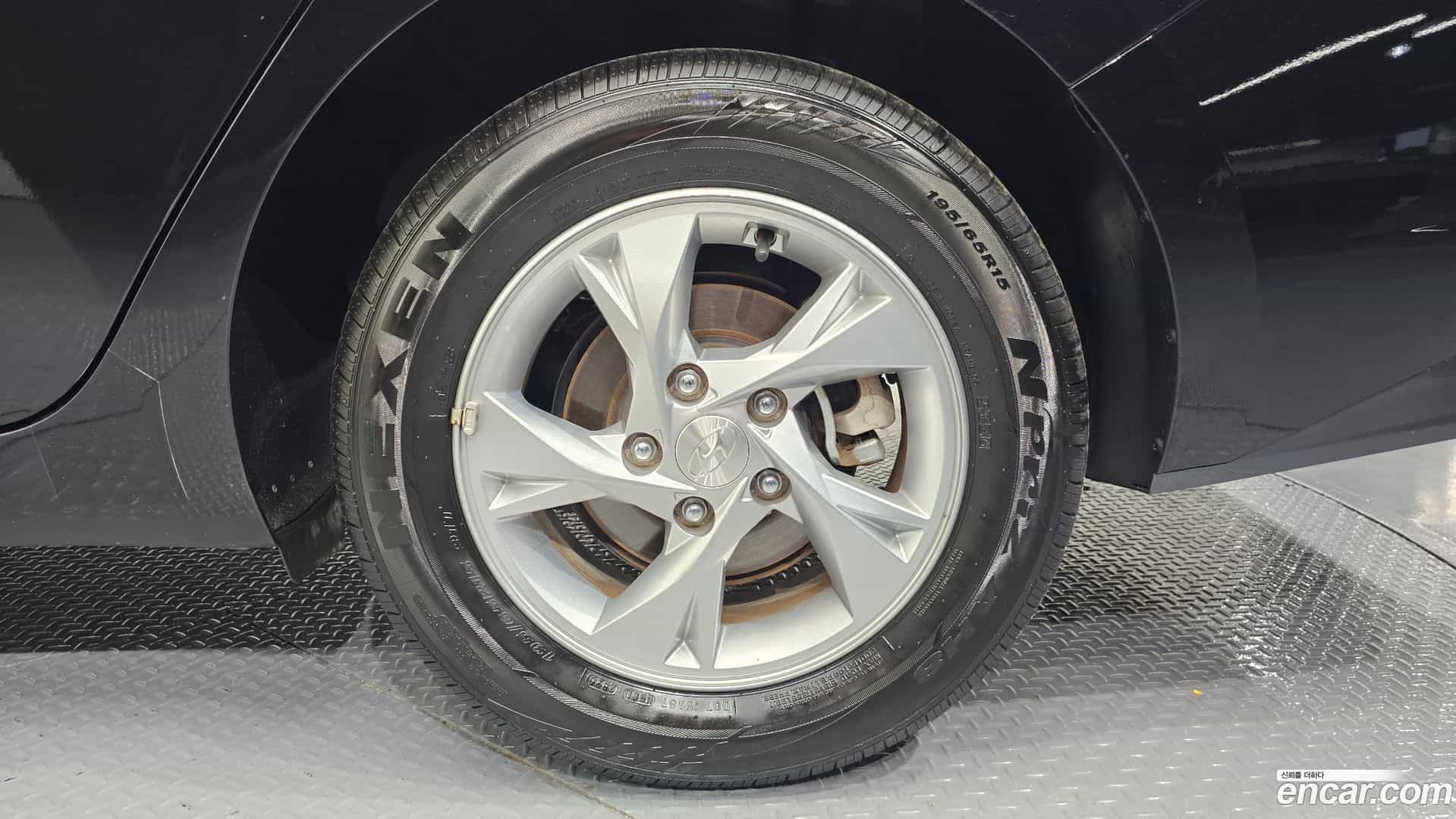 AVANTE Hyundai 2021.3-OUTER-031