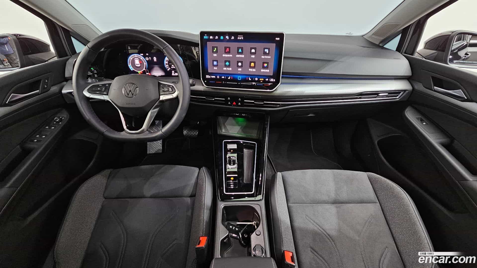 Golf Volkswagen 2025.2-INNER-007