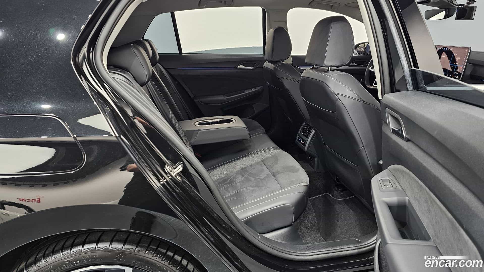Golf Volkswagen 2025.2-OPTION-015
