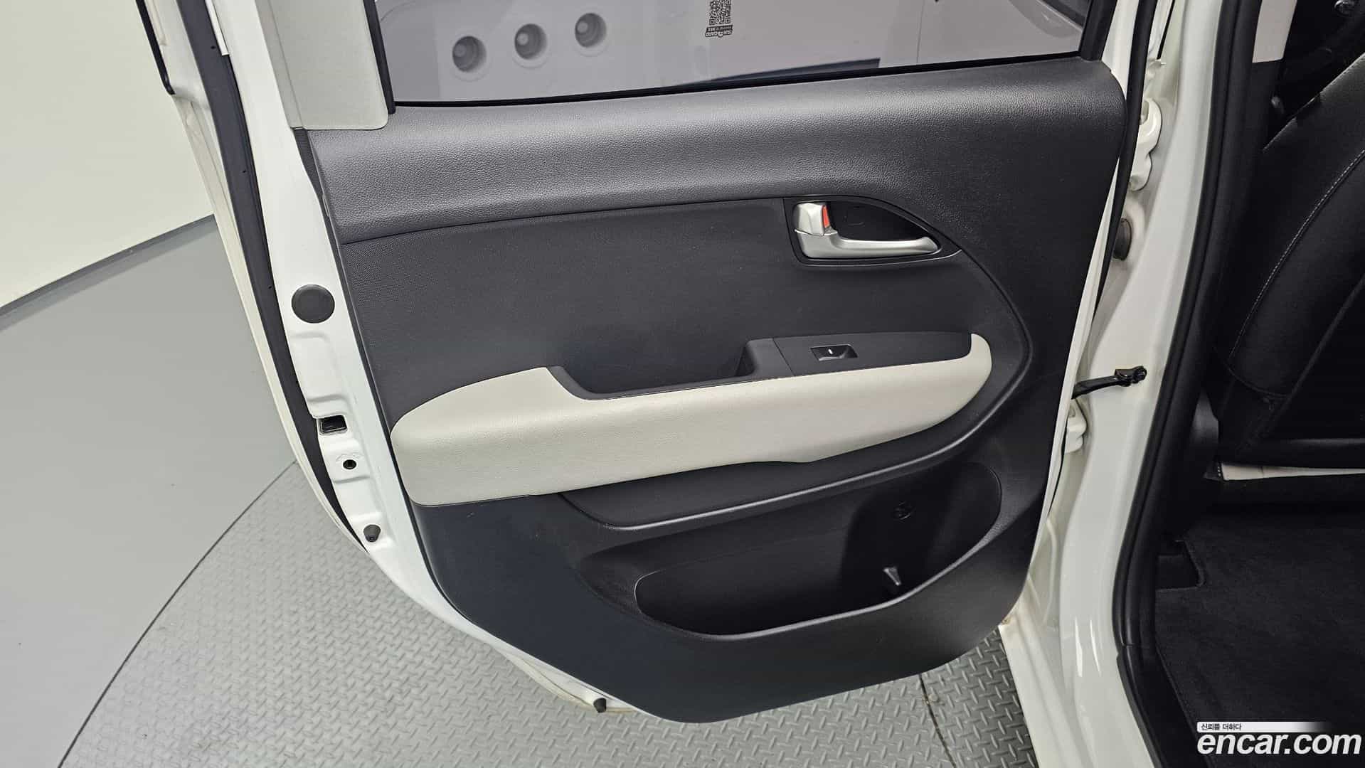RAY Kia 2022.8-INNER-035