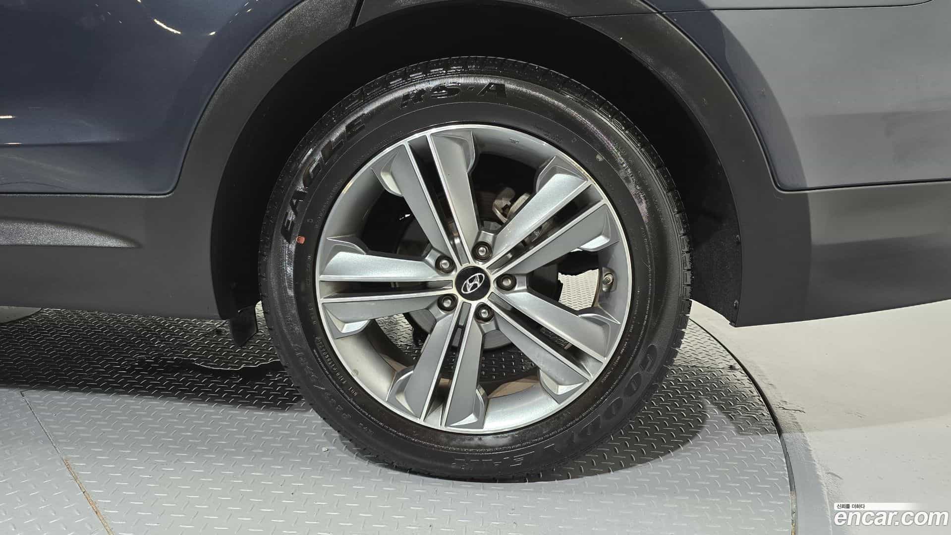 Maxcruz Hyundai 2015.7-OUTER-031