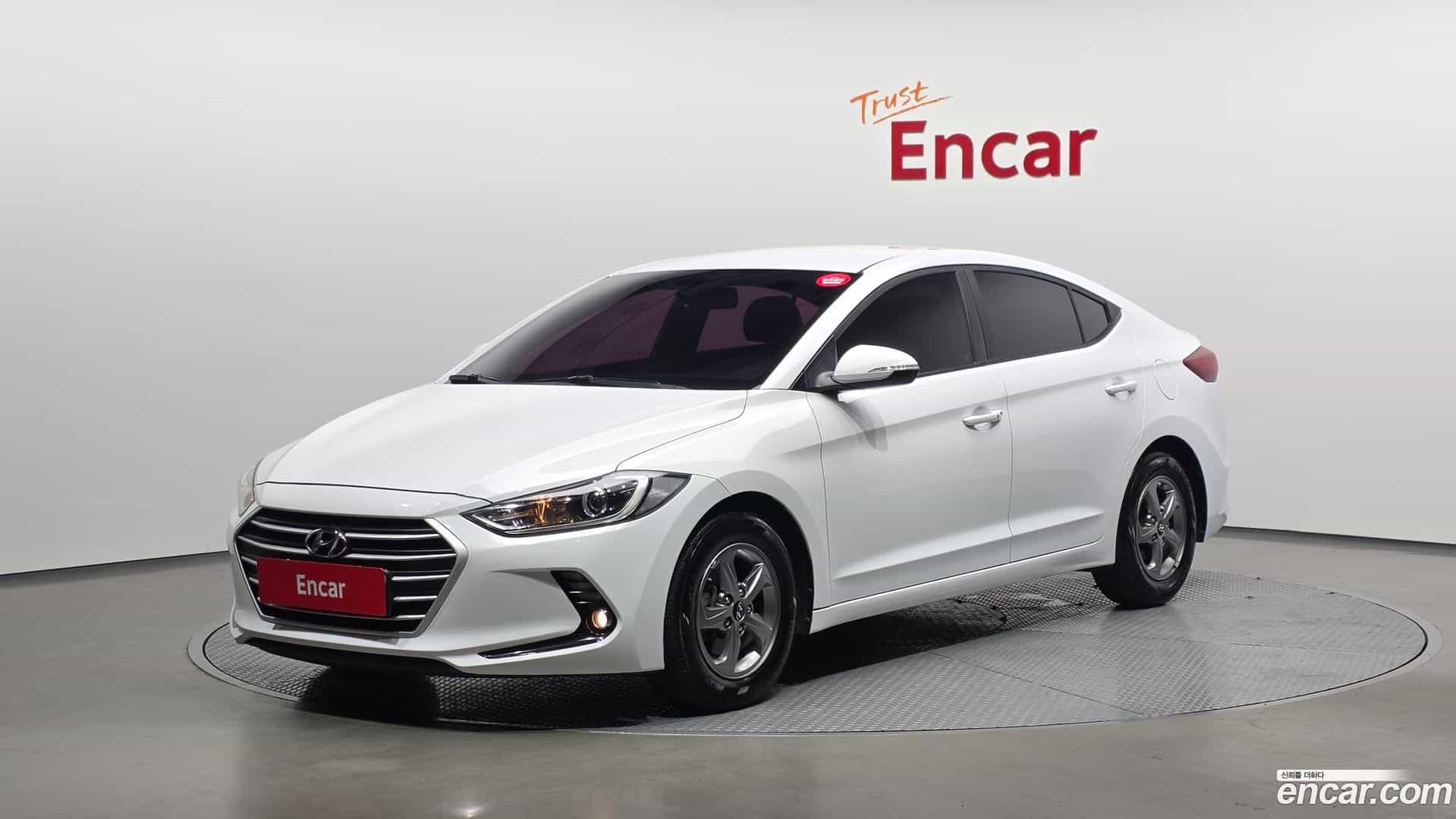 AVANTE Hyundai 2017.0-OUTER-001