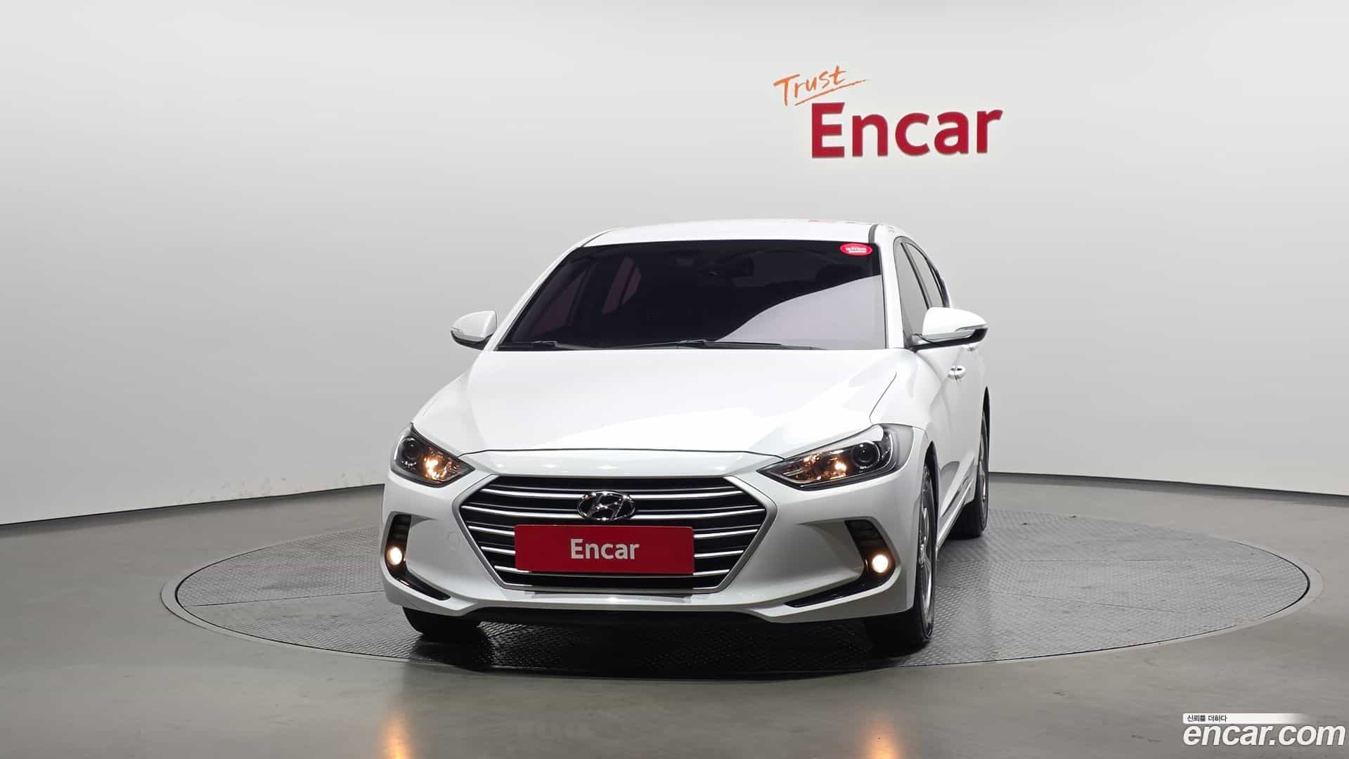 AVANTE Hyundai 2017.0-OUTER-003