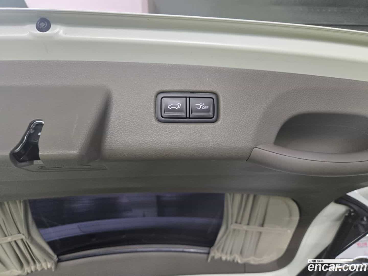 Canival Kia 2023.2-OPTION-023
