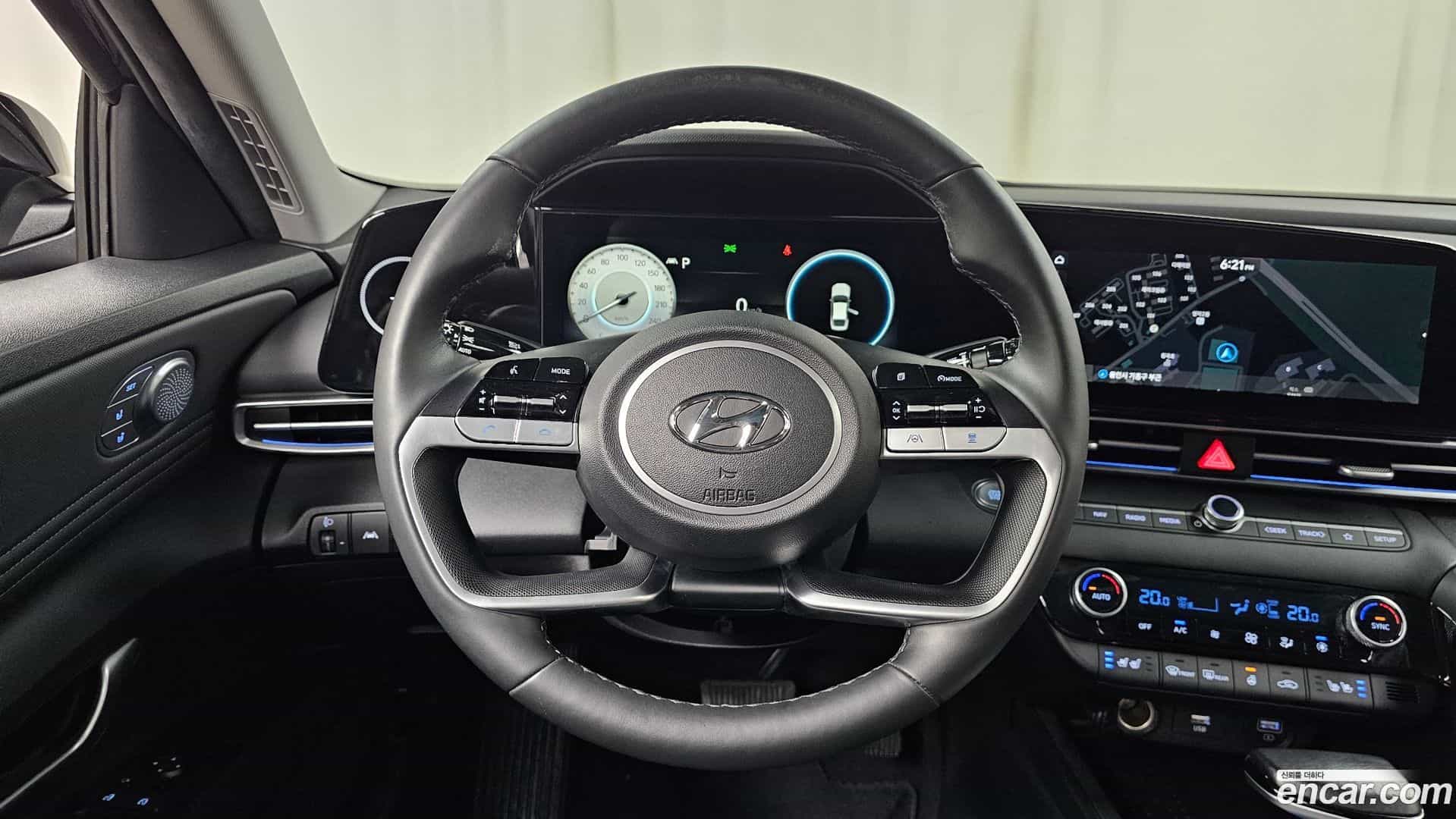 AVANTE Hyundai 2021.4-OPTION-017