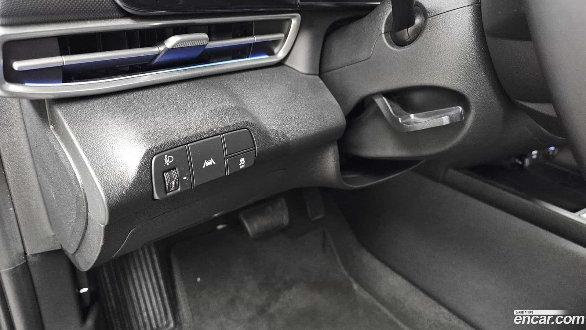 AVANTE Hyundai 2021.4-OPTION-022