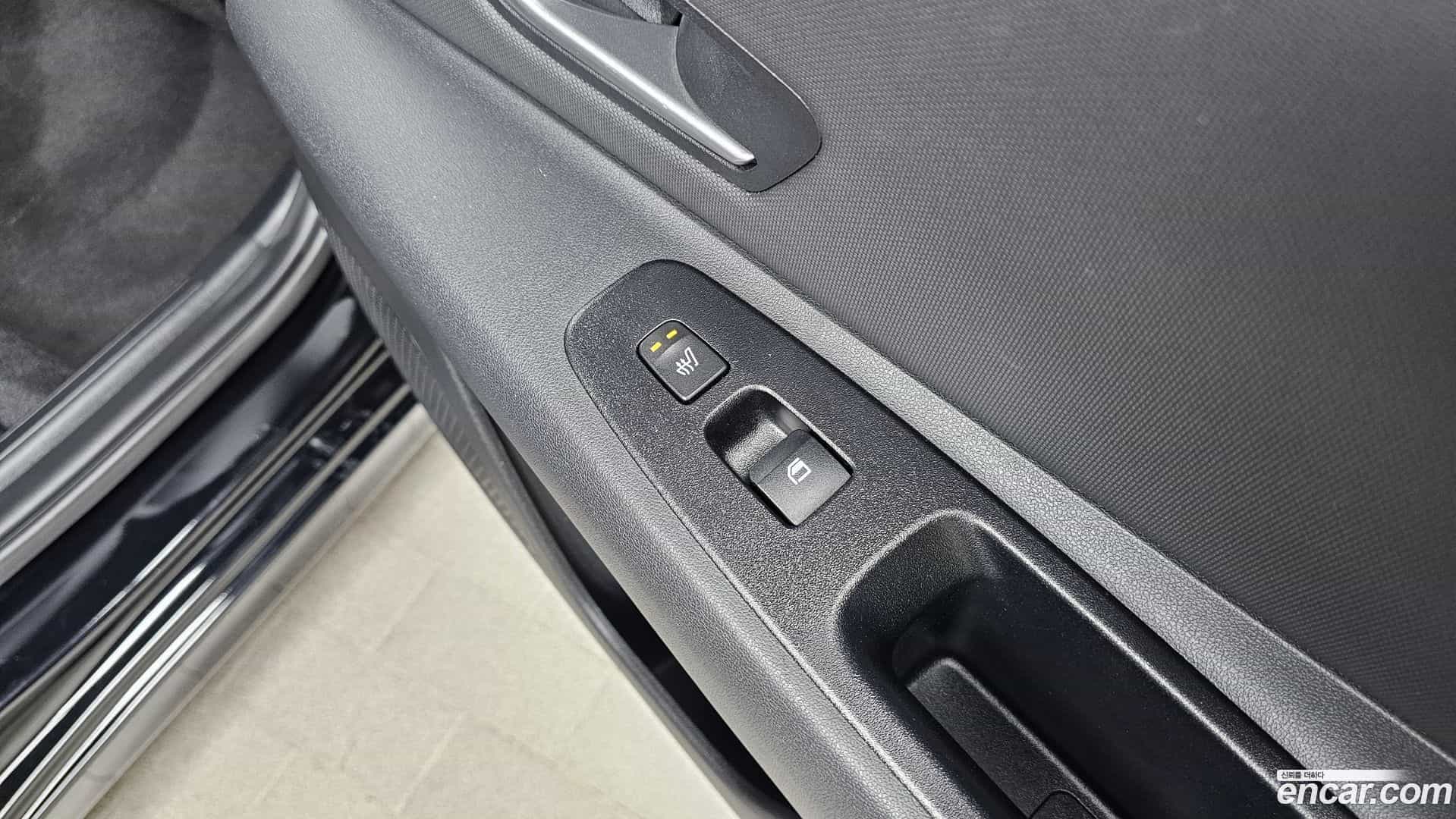 AVANTE Hyundai 2021.4-OPTION-024