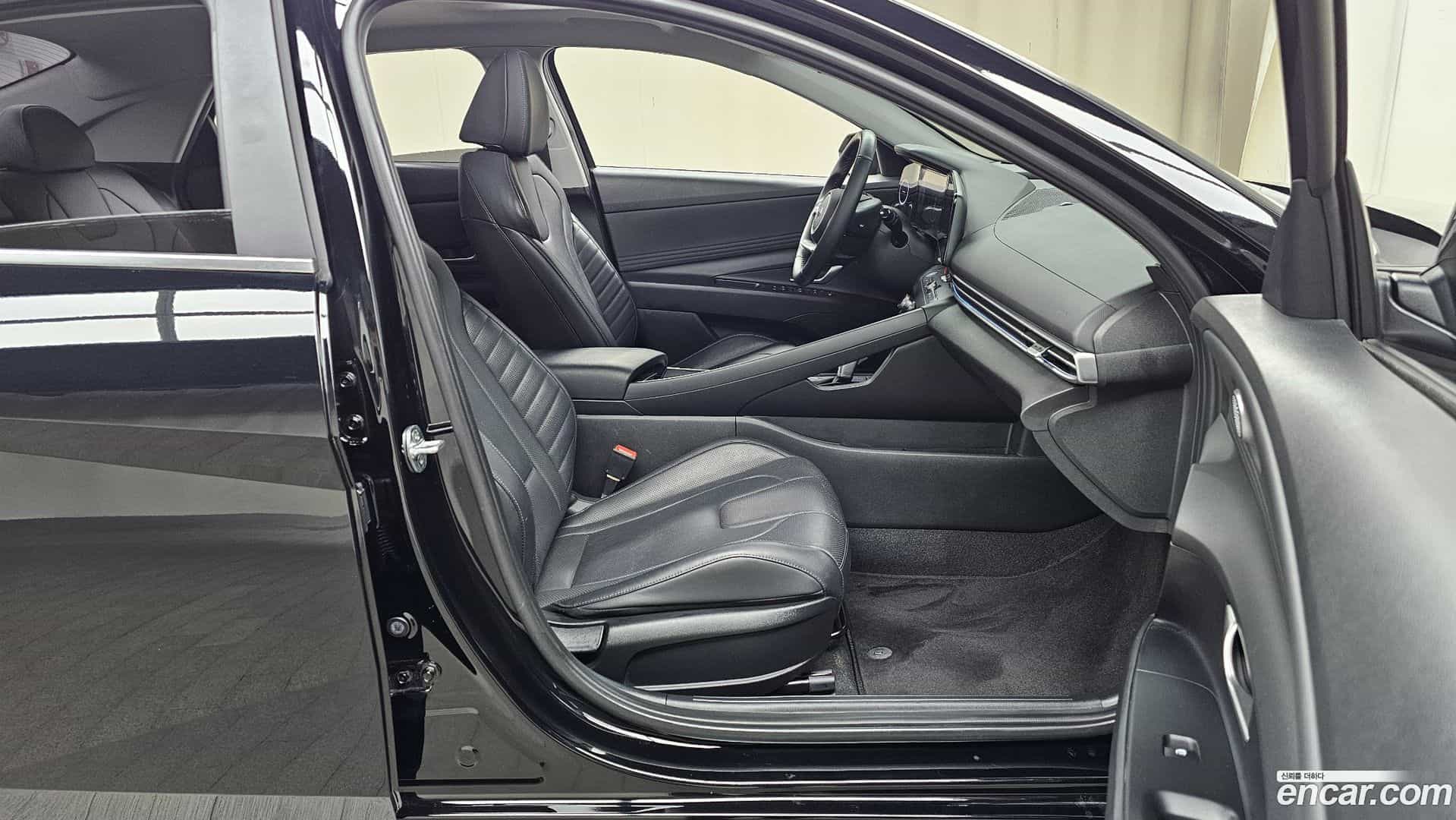 AVANTE Hyundai 2021.4-INNER-036
