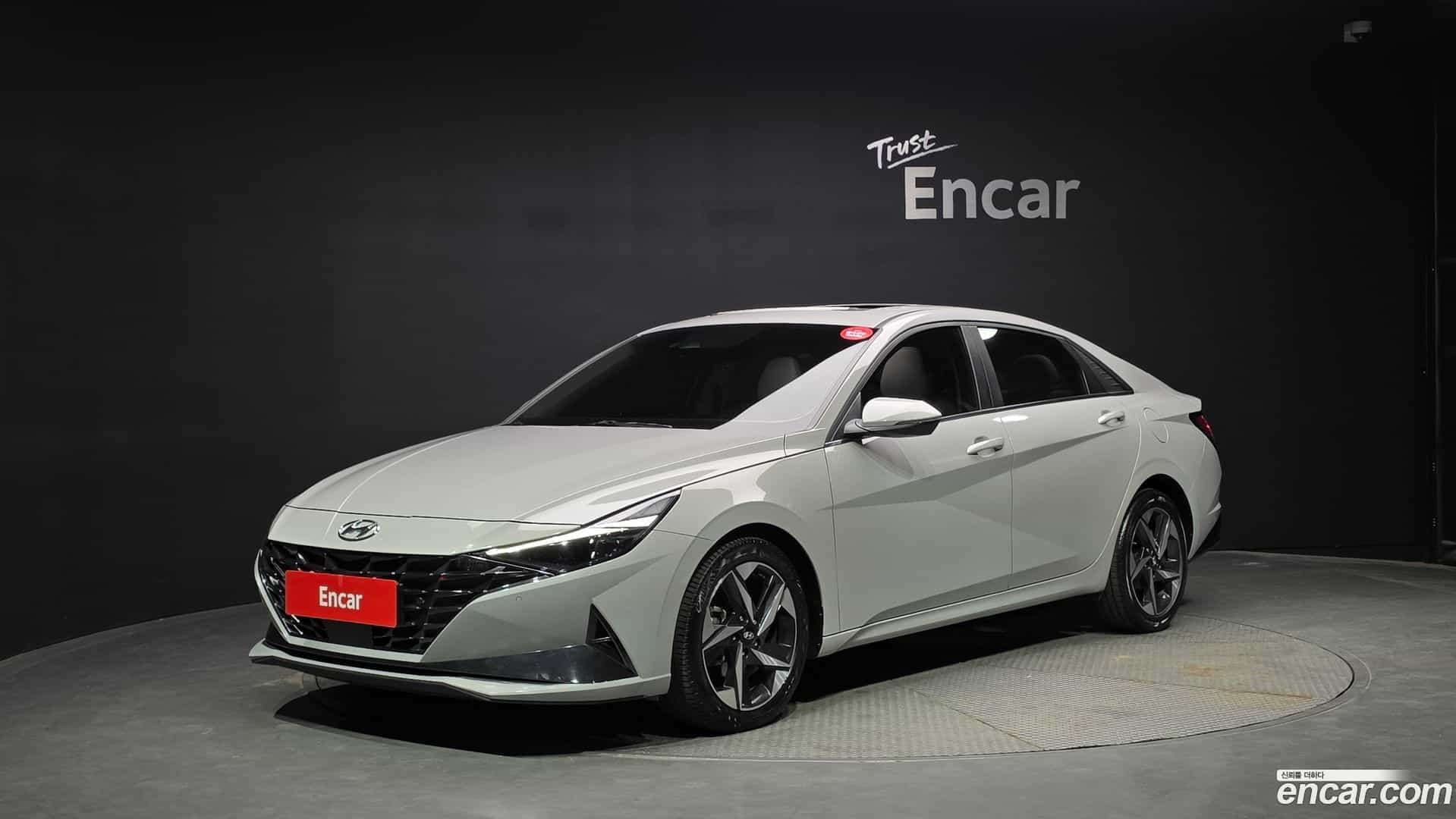 AVANTE Hyundai 2020.8-OUTER-001