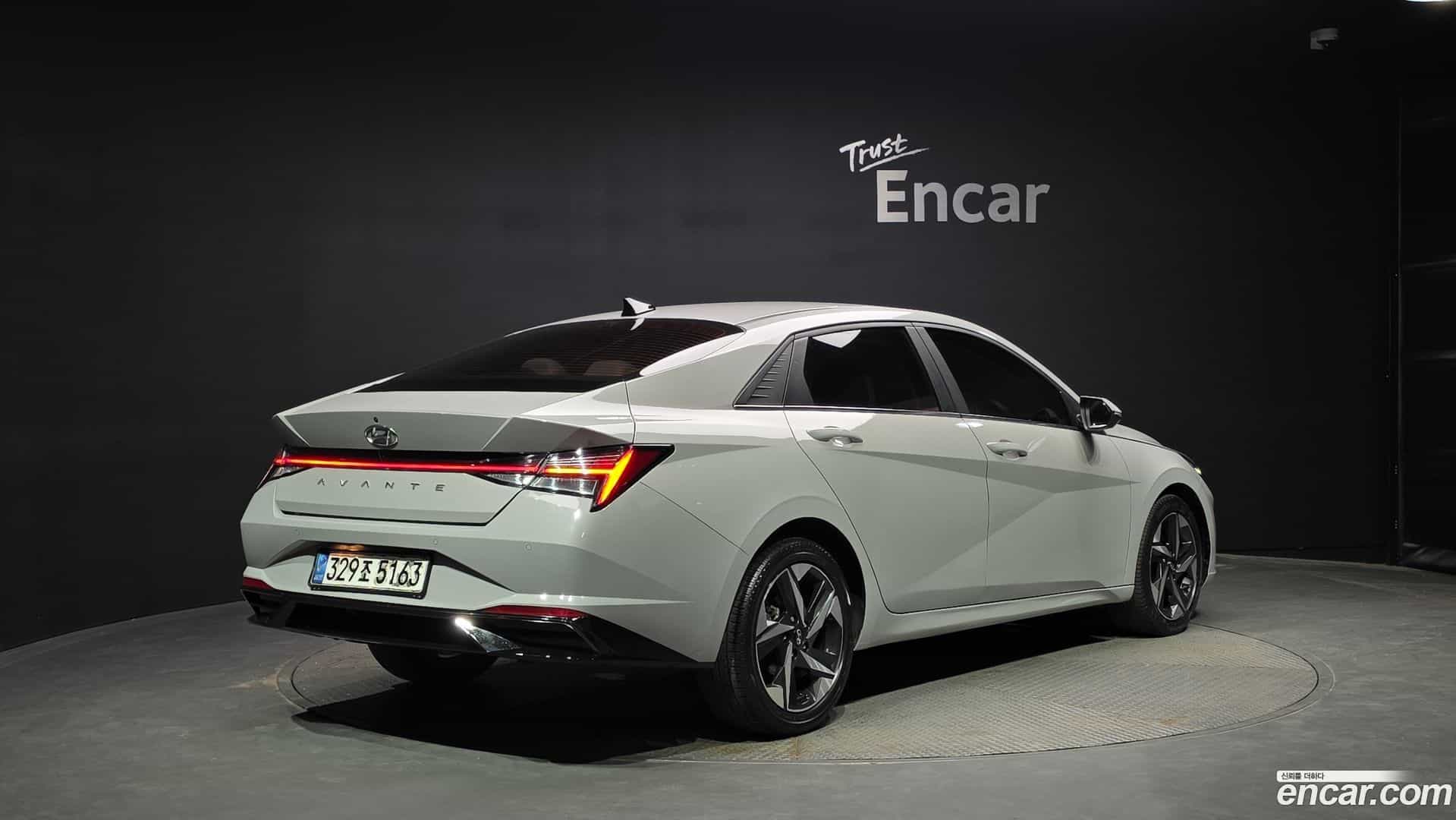 AVANTE Hyundai 2020.8-OUTER-002