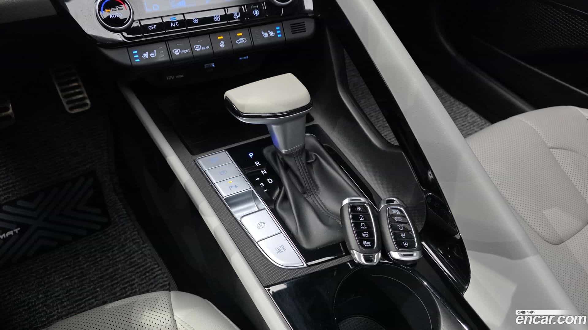AVANTE Hyundai 2020.8-INNER-009