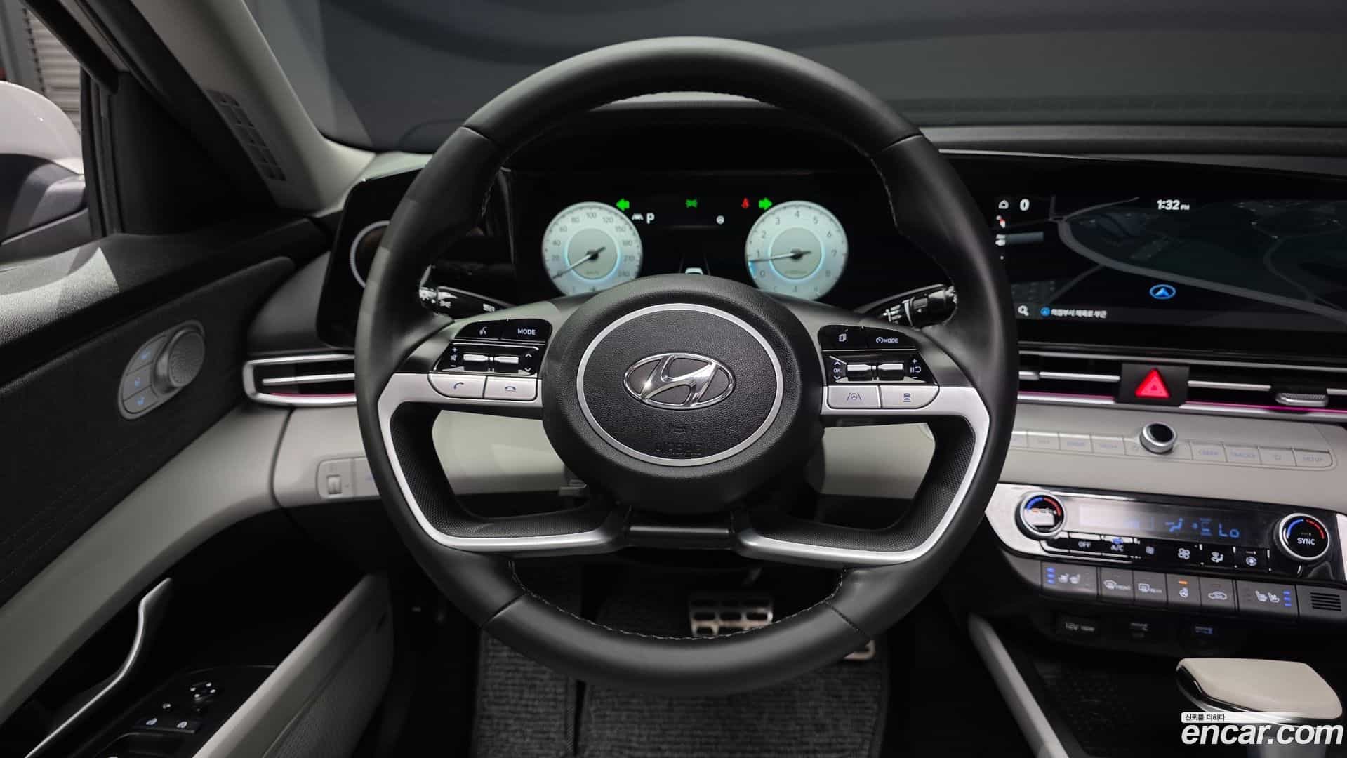 AVANTE Hyundai 2020.8-OPTION-017