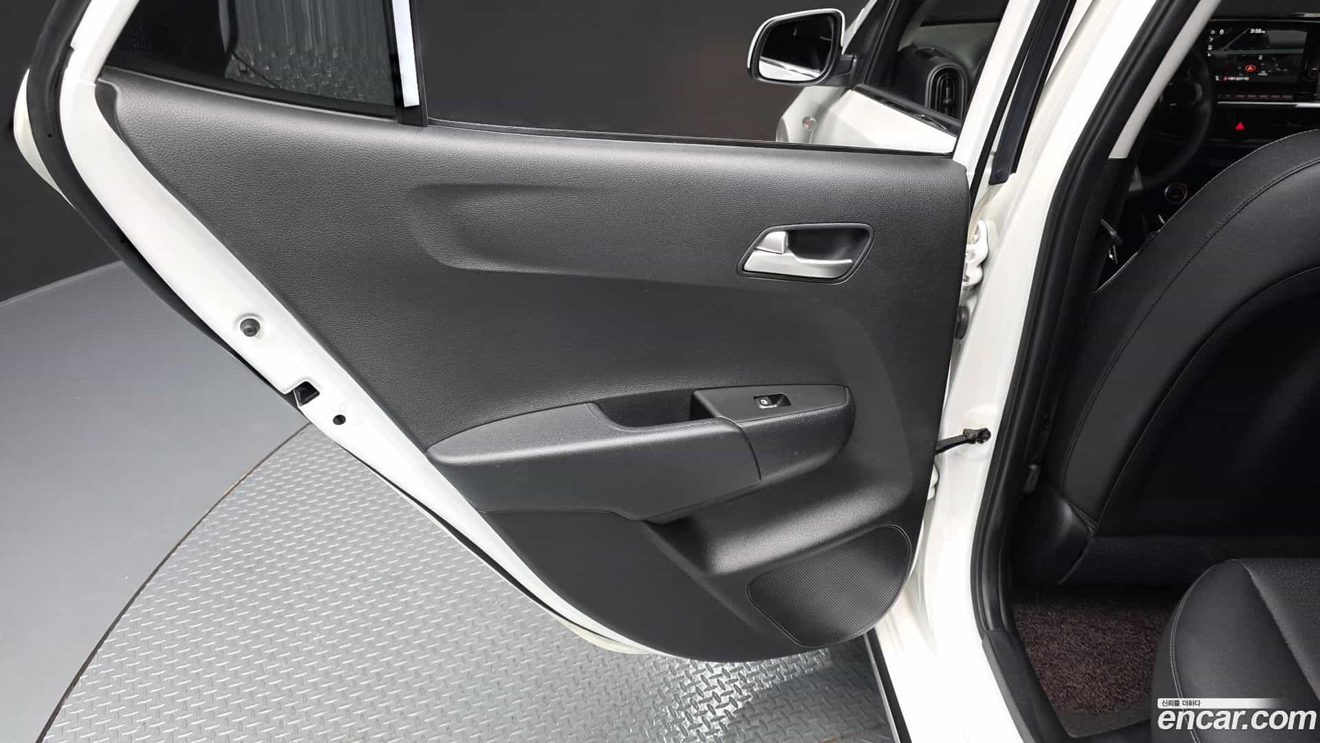 morning Kia 2023.4-INNER-035