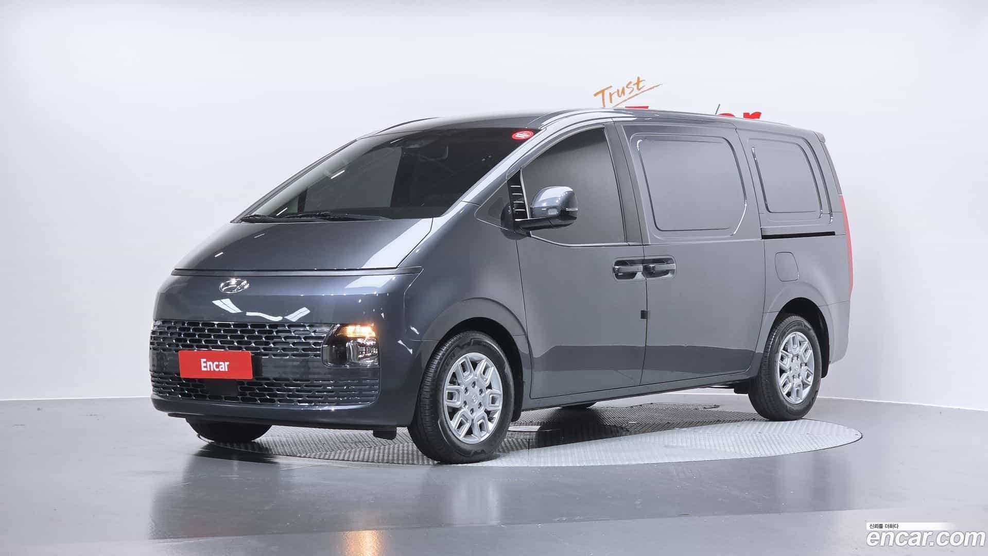 Staria Hyundai 2022.2-OUTER-001