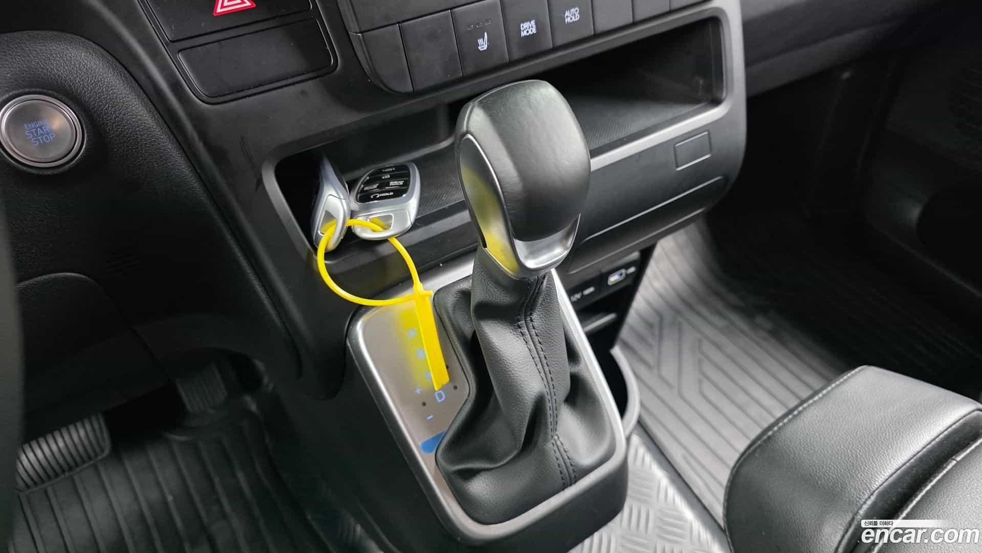 Staria Hyundai 2022.2-INNER-009
