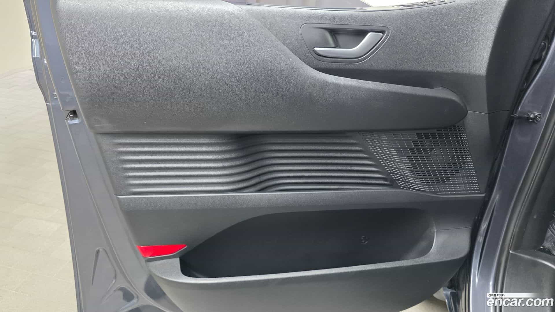 Staria Hyundai 2022.2-INNER-035