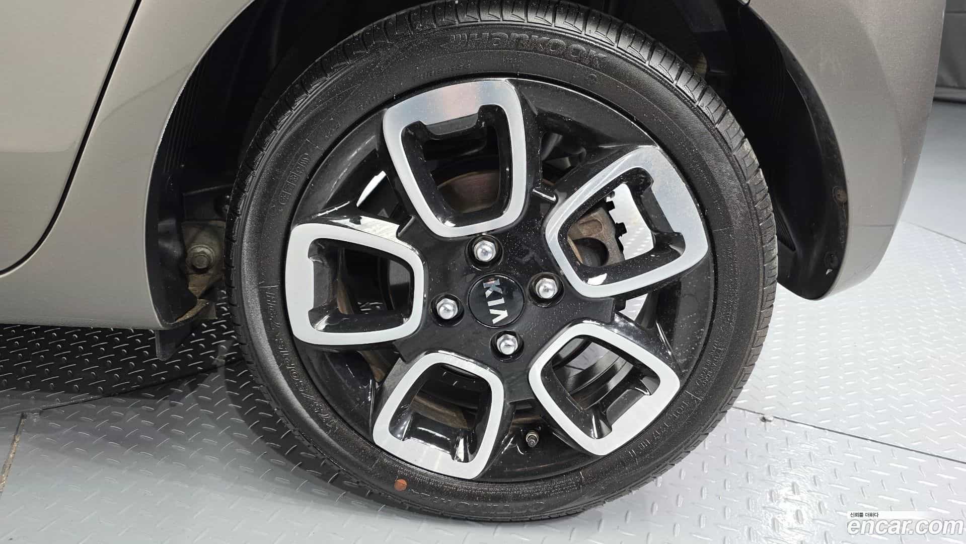 RAY Kia 2021.4-OUTER-031