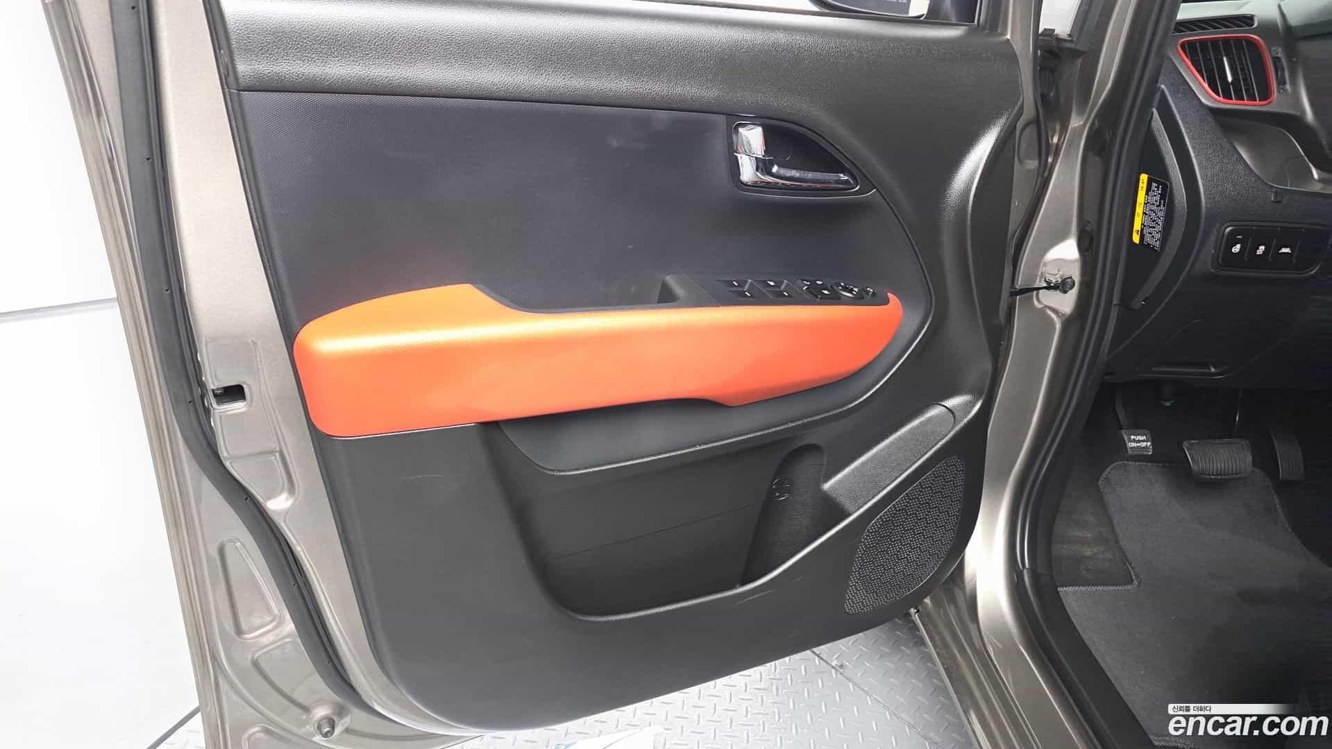 RAY Kia 2021.4-INNER-034