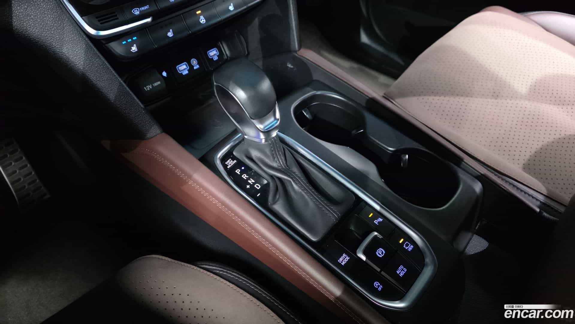 Santafe Hyundai 2018.8-INNER-009