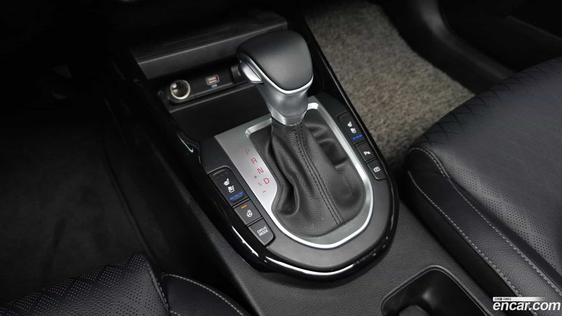 K3 Kia 2022.0-INNER-009