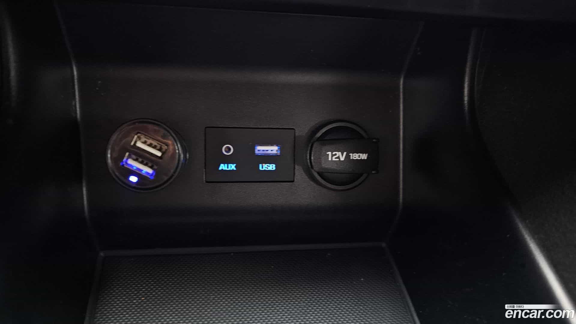 AVANTE Hyundai 2019.11-OPTION-016