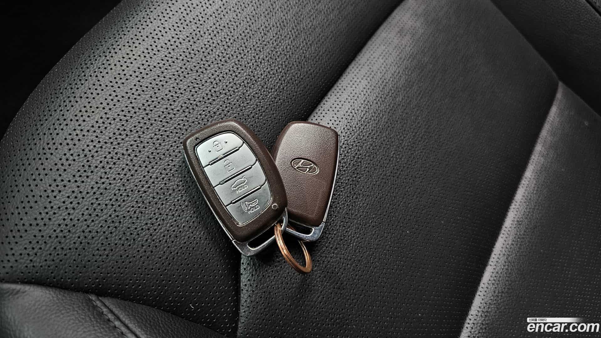 AVANTE Hyundai 2019.11-OPTION-041