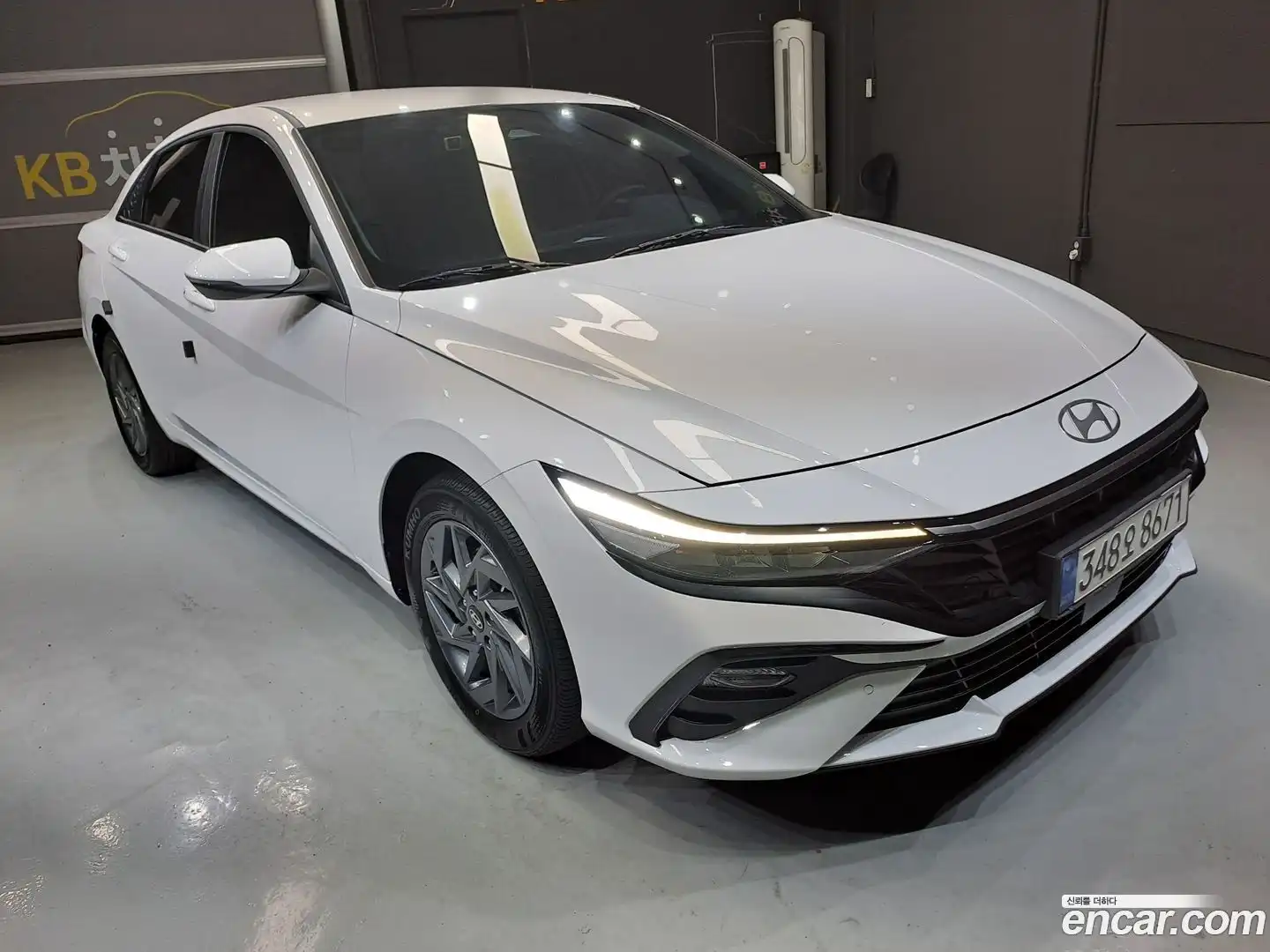 AVANTE Hyundai 2023.9-OUTER-001