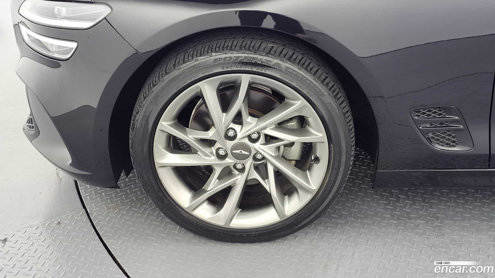 G70 Genesis 2021.3-OUTER-005