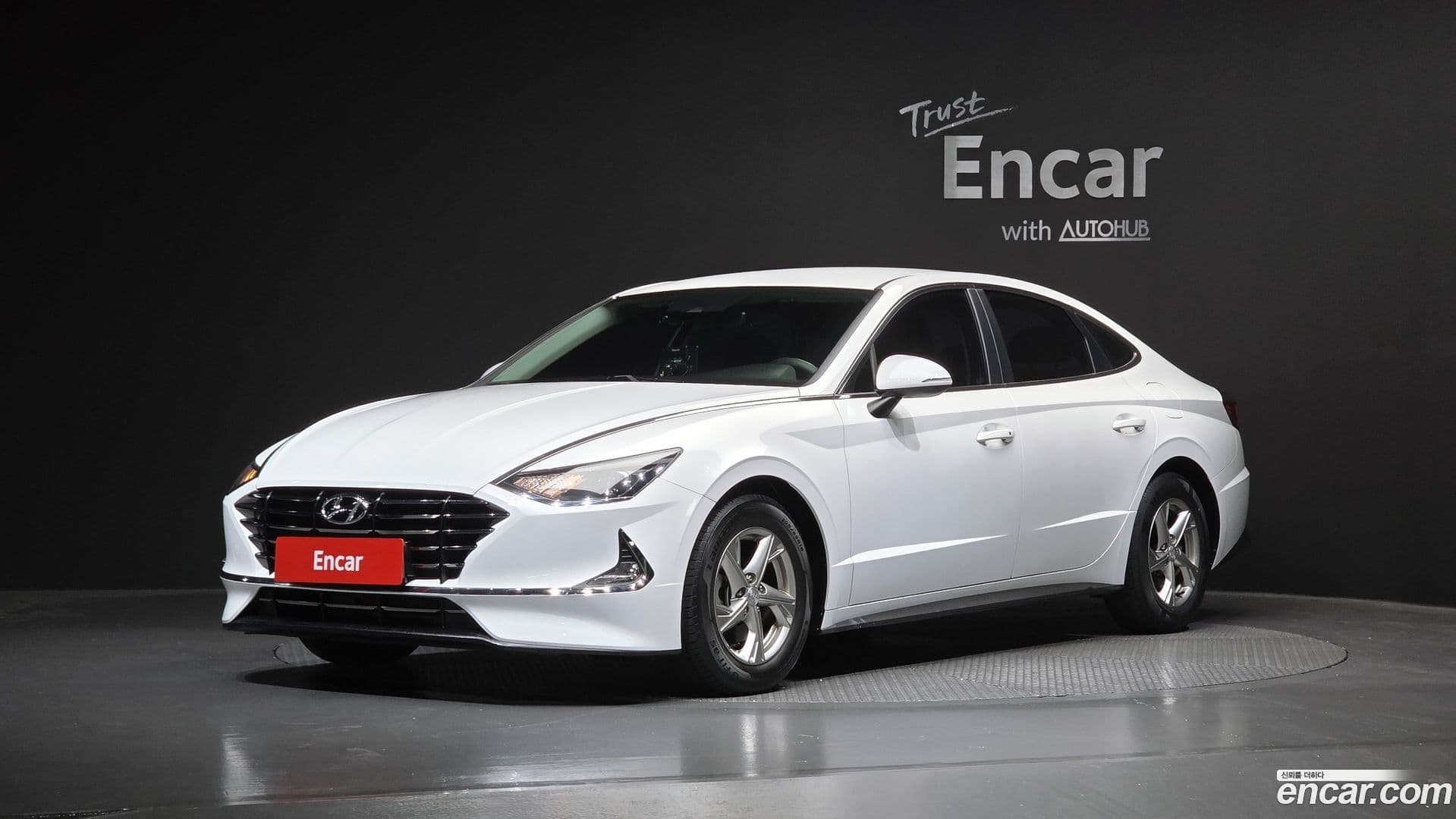 Main__Slider__Photo:Sonata Hyundai 2019.6-0