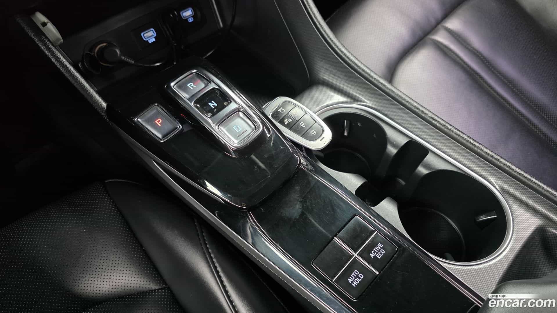 Sonata Hyundai 2019.6-INNER-009