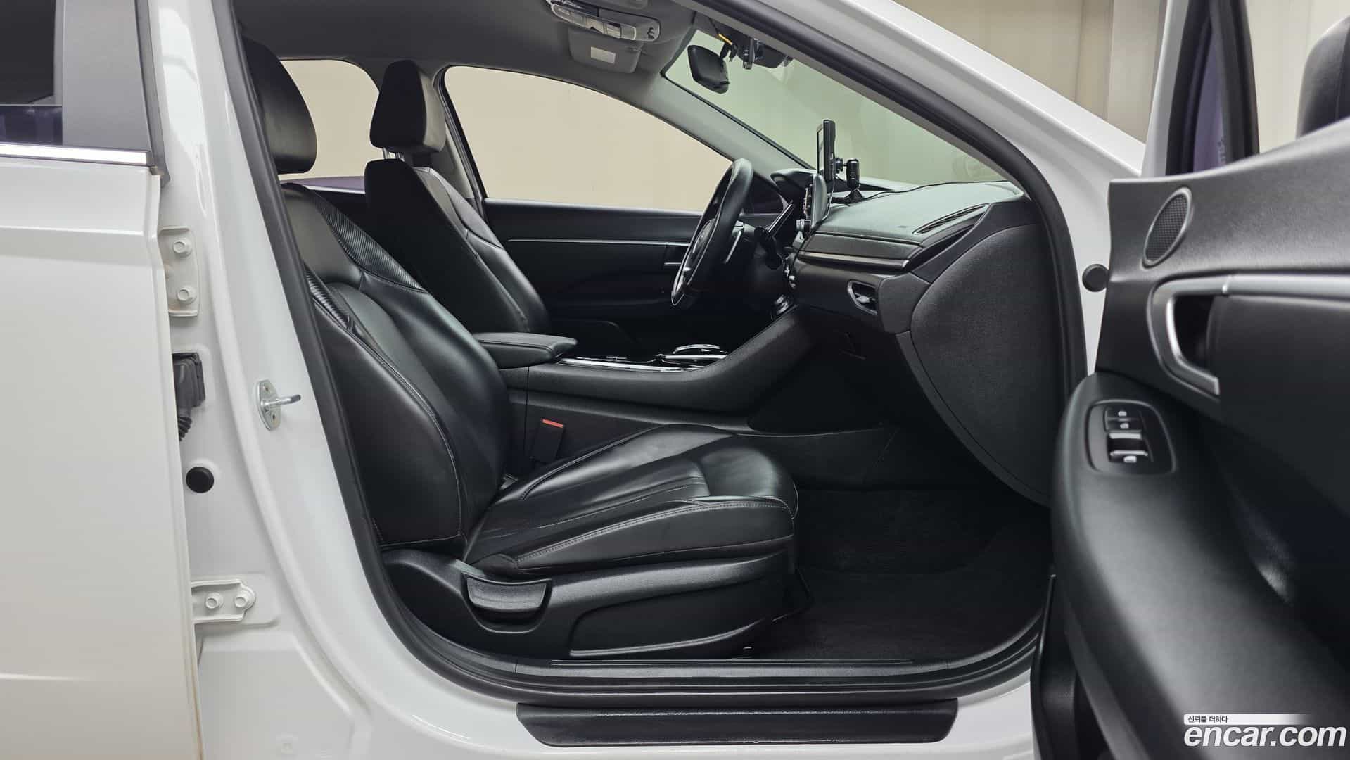 Sonata Hyundai 2019.6-OPTION-015
