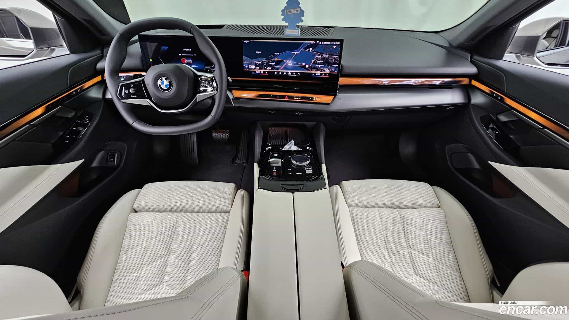 5-Series BMW 2025.8-INNER-007
