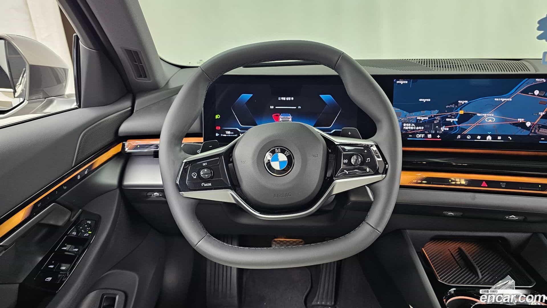 5-Series BMW 2025.8-OPTION-017