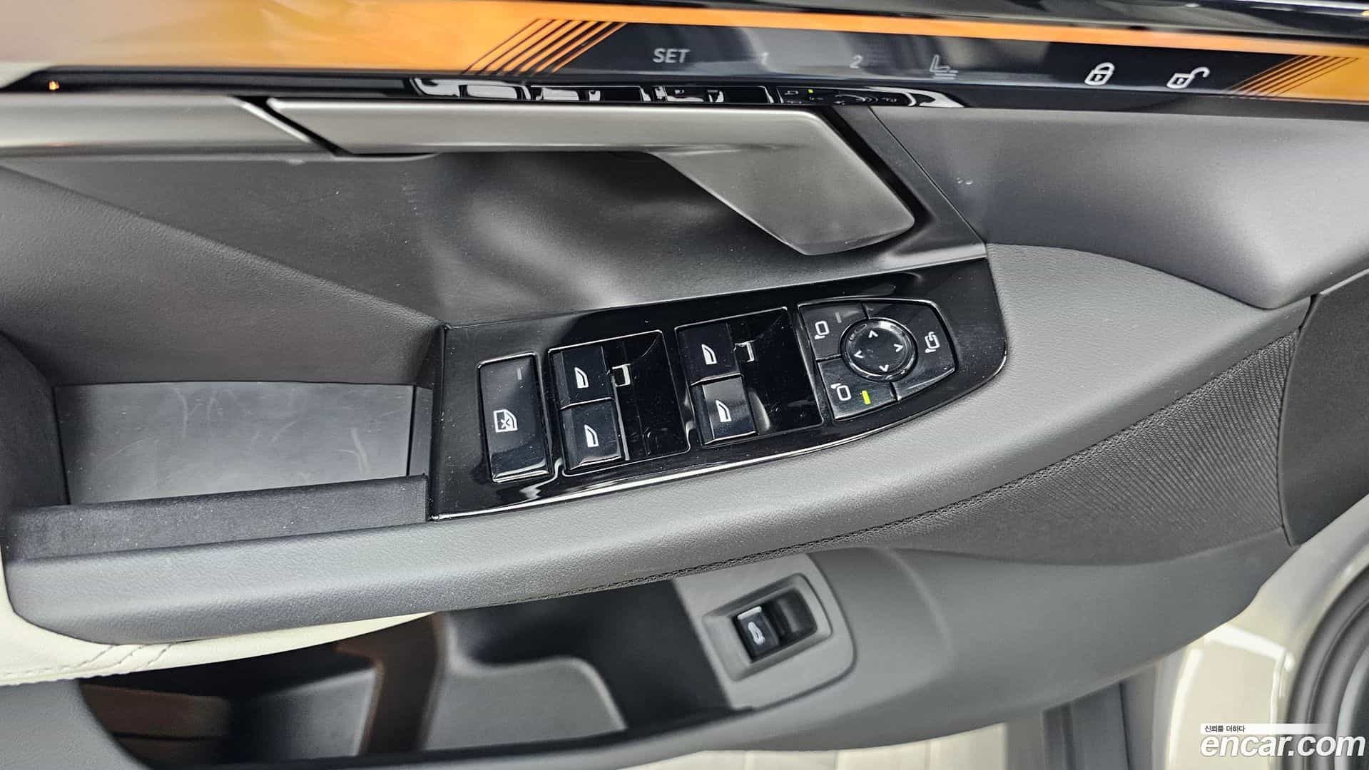 5-Series BMW 2025.8-OPTION-046