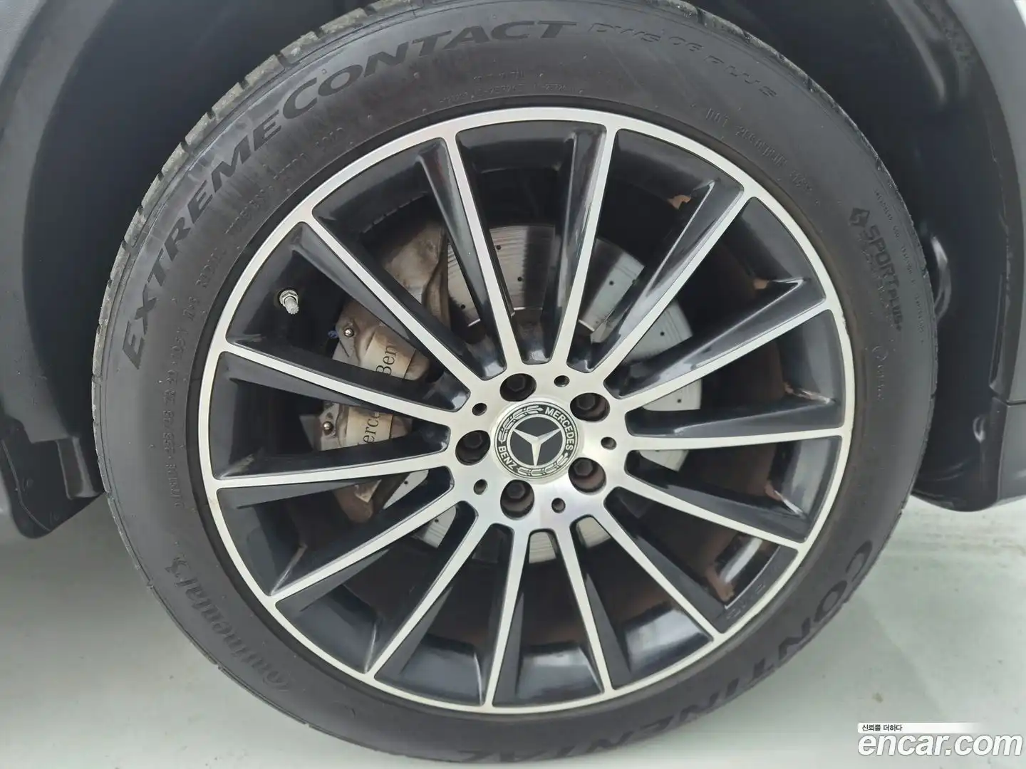 GLC-Class Mercedes-Benz 2019.10-OUTER-005