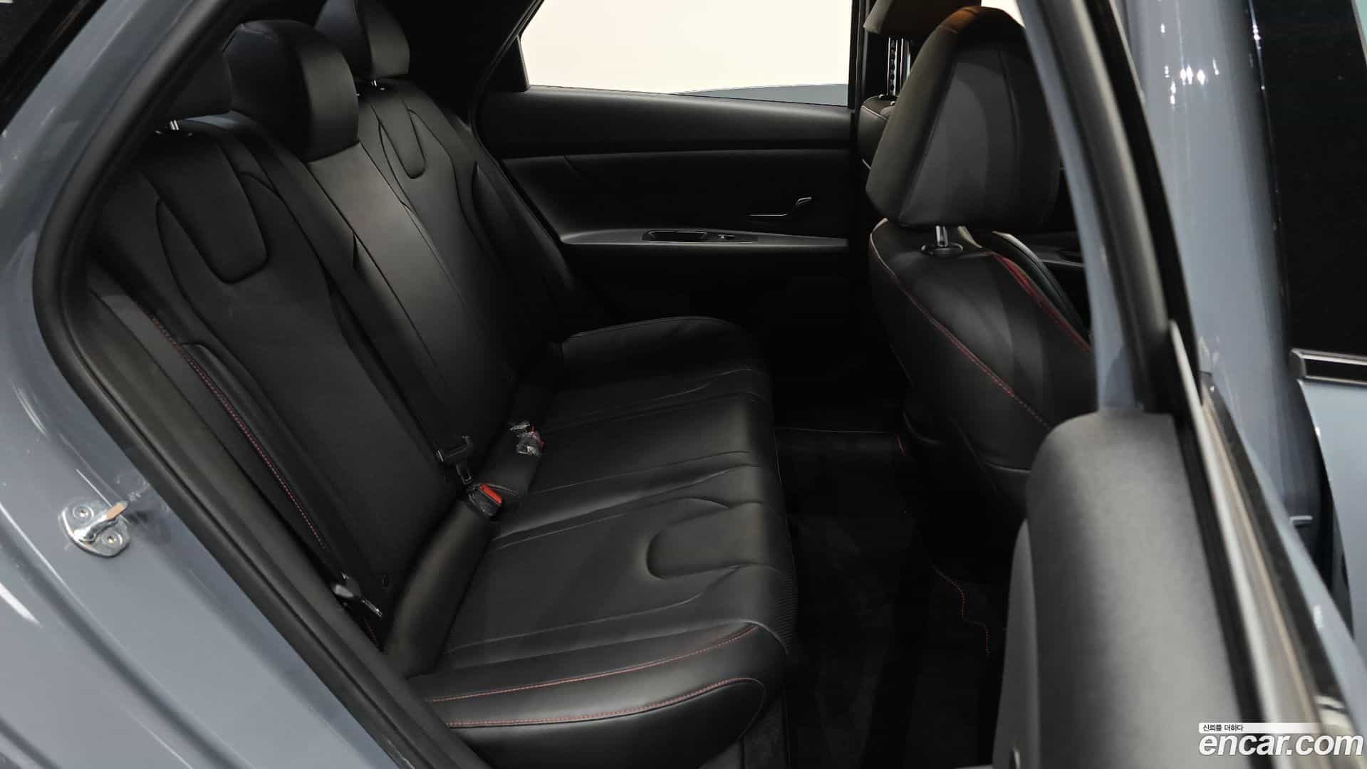 AVANTE Hyundai 2021.3-OPTION-015